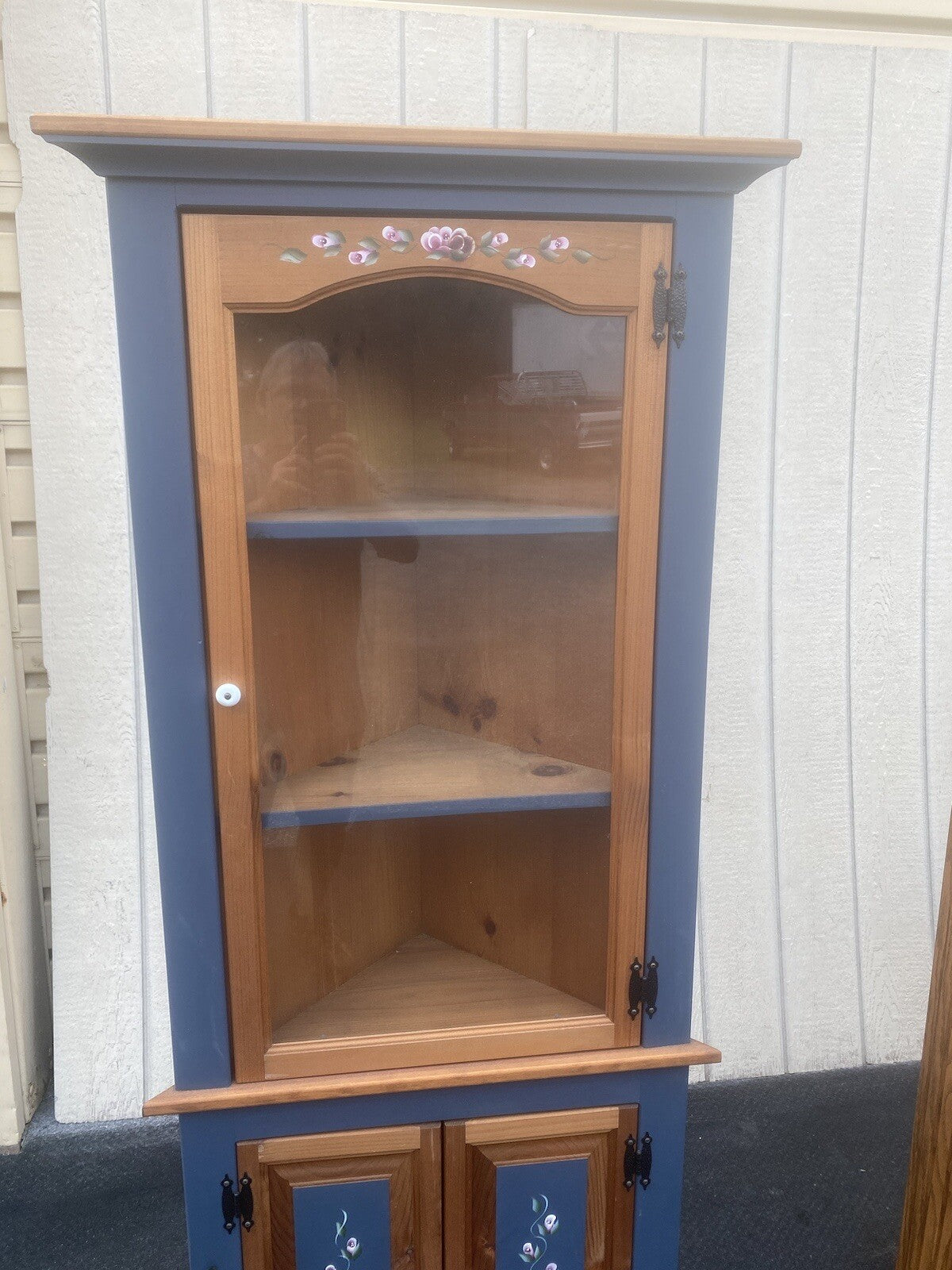 64580 Pine Rustic Primitive Country Corner Cabinet