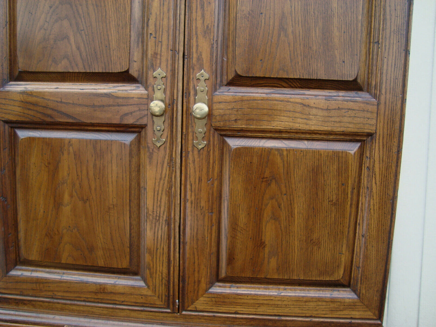 61765  Oak THOMASVILLE 2 Pc  Secretary Desk w/ Bookcase Top