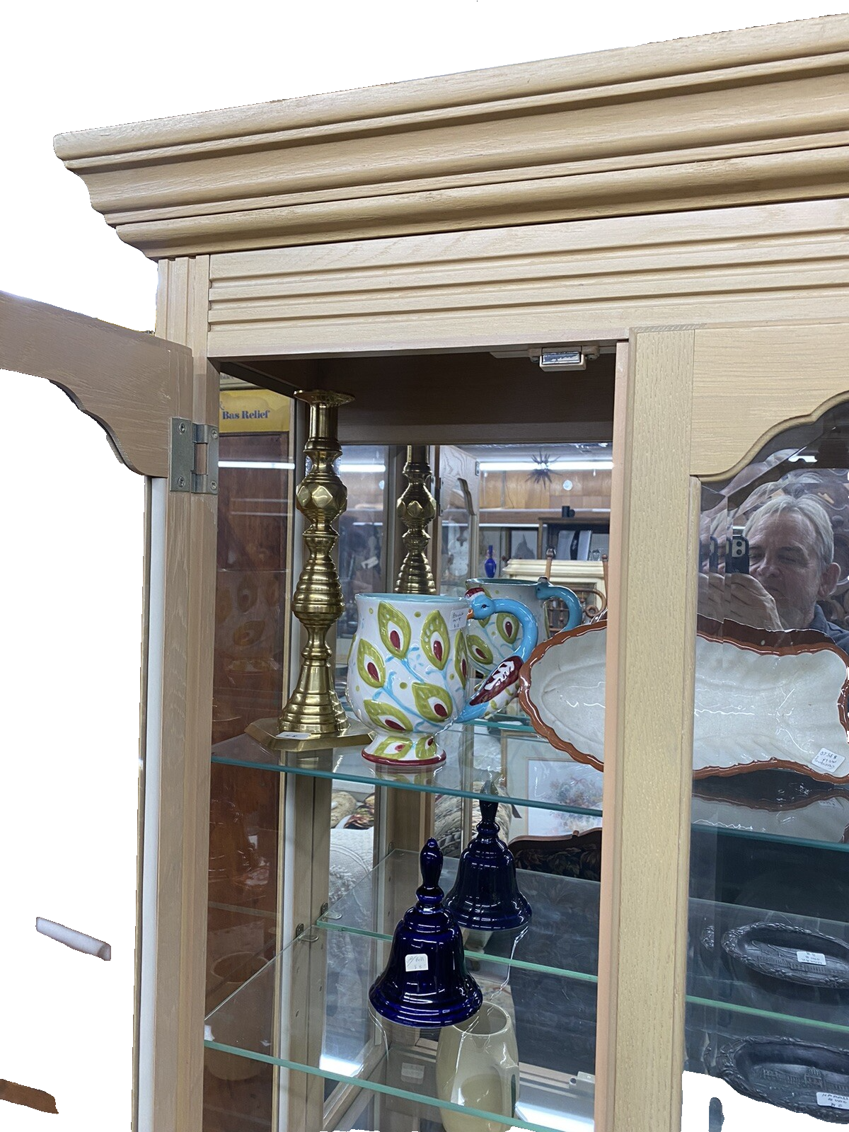 57044 PULASKI CURIO CHINA CABINET FACTORY Finish