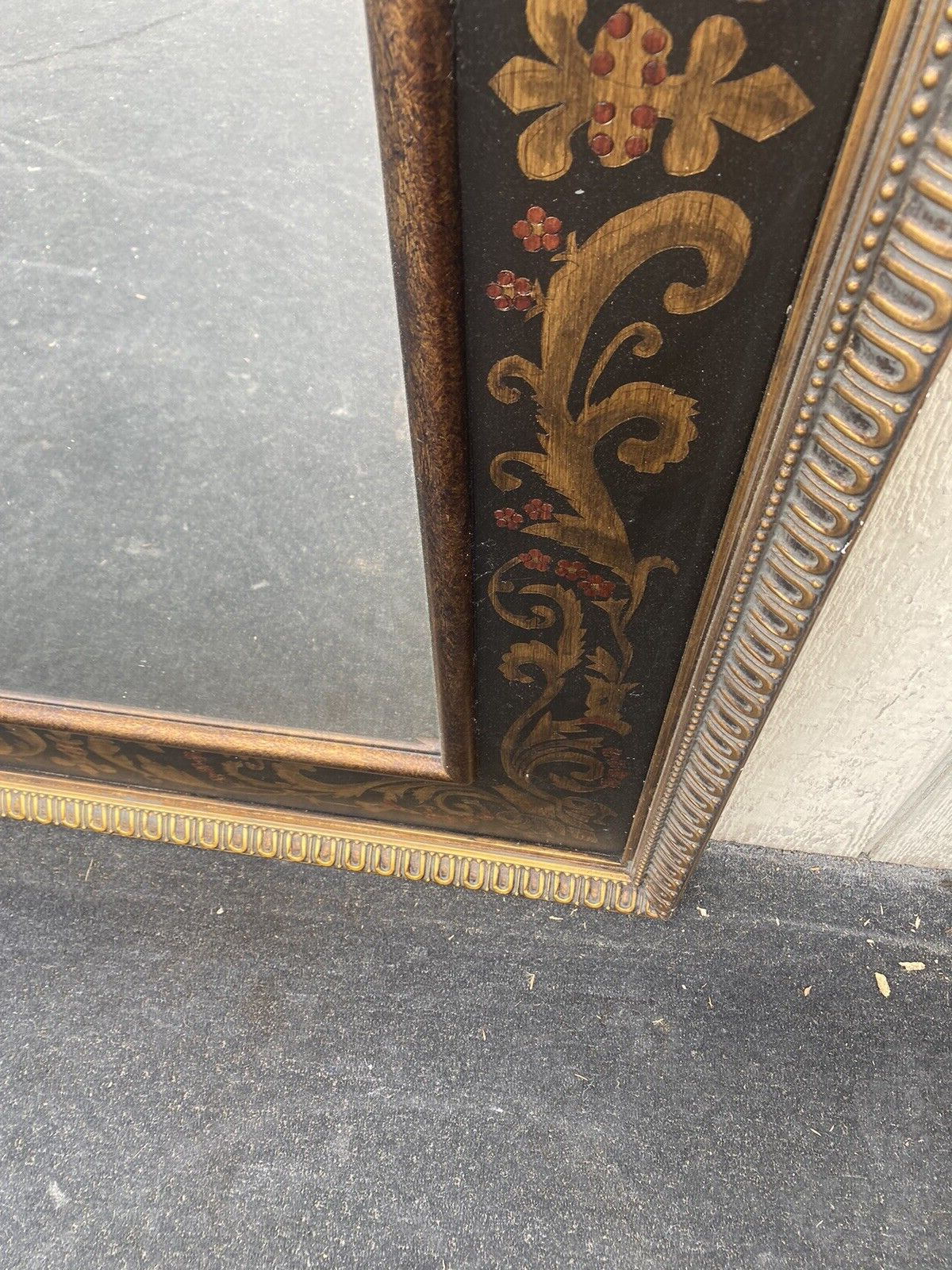 65464 Decorator Ebony Accent Mirror in Fancy Picture Frame