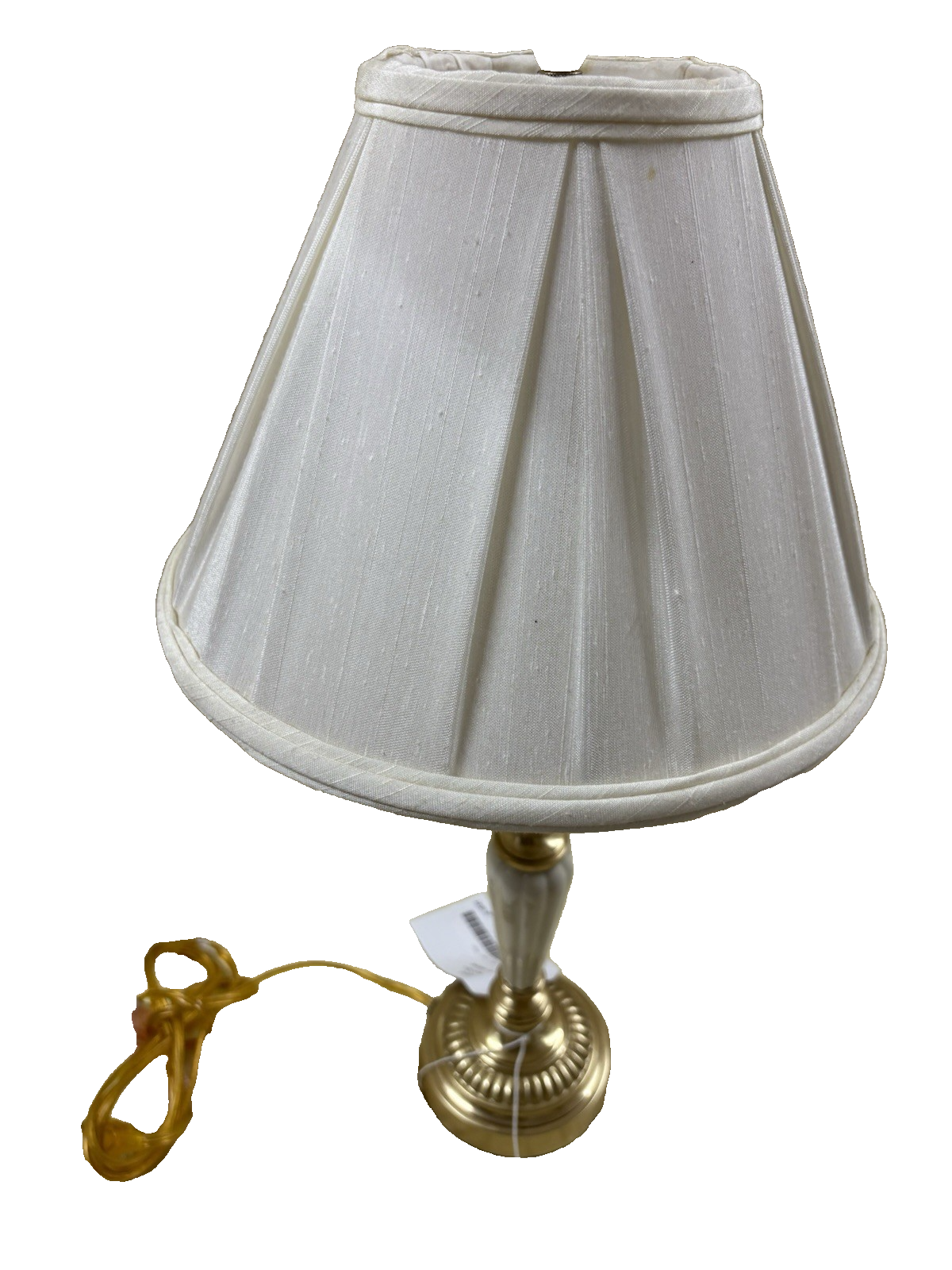66558 Lenox Quoizel Table Lamp with Lenox Tag on shade