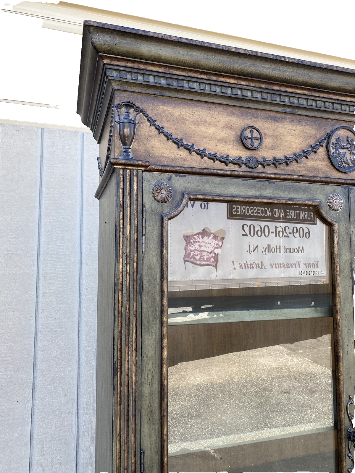 64759 DOMAIN Decorator Figural China Cabinet Curio Breakfront