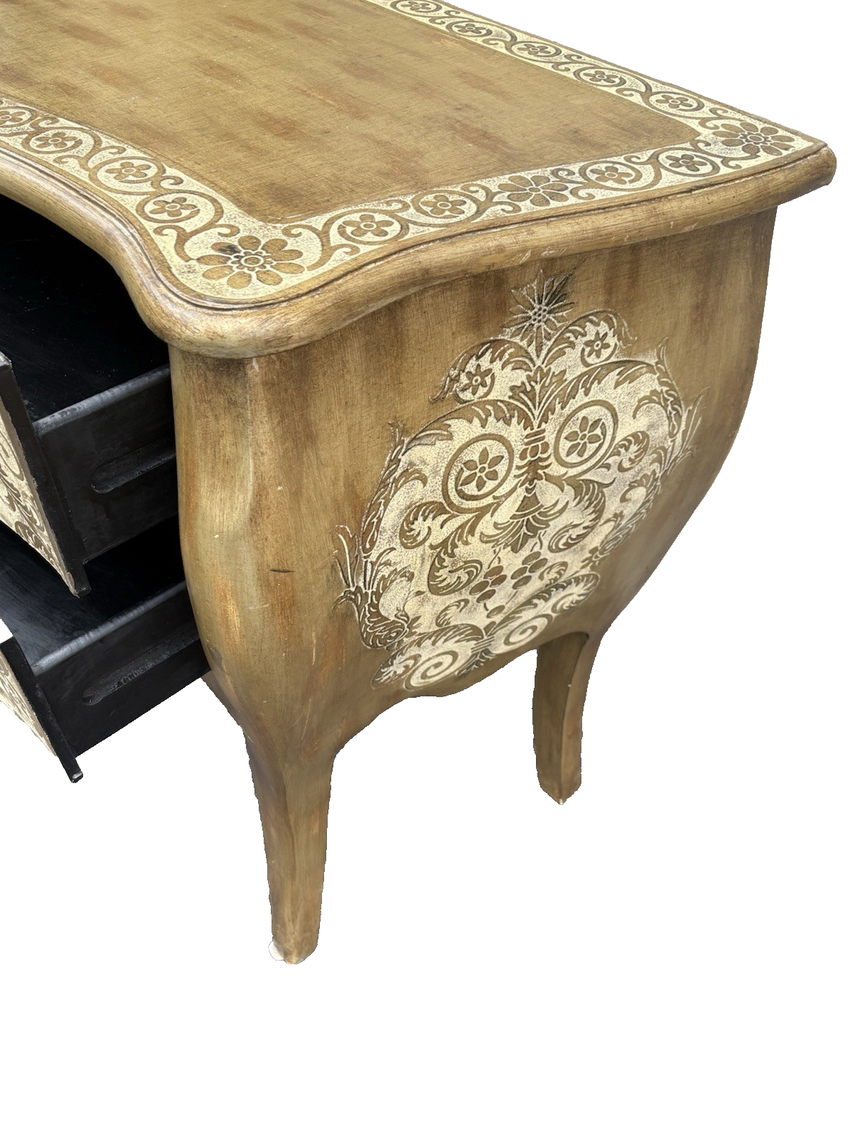 67092 Italian Bombay Decorator Dresser Chest