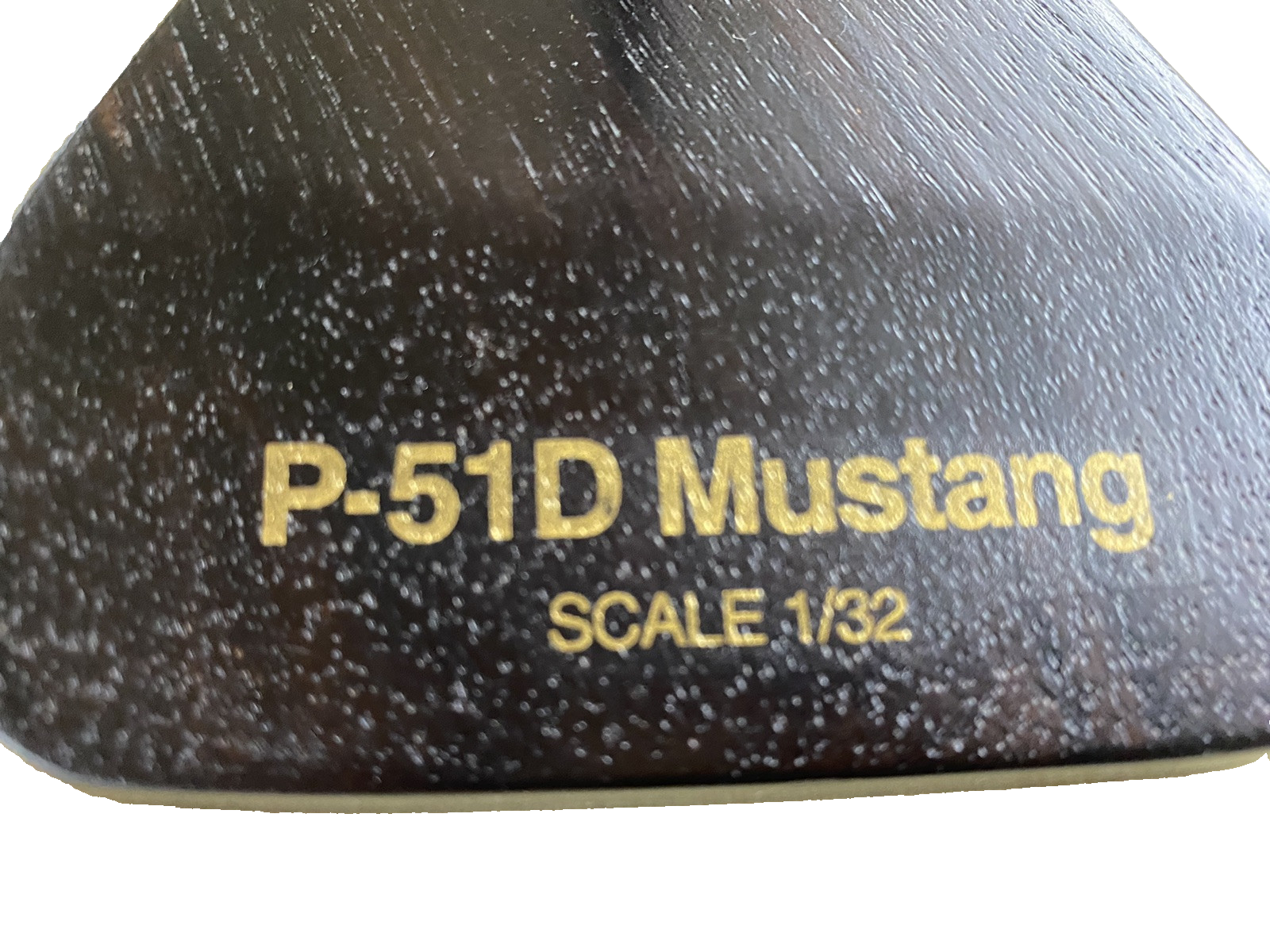 ES 221:  PS -51 D Mustang  Airplane  Scale 1/32 Big Beautiful Doll   14 1/2 Wing