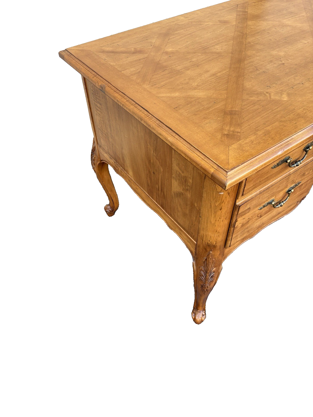 00001 Maple ETHAN ALLEN Executive Desk