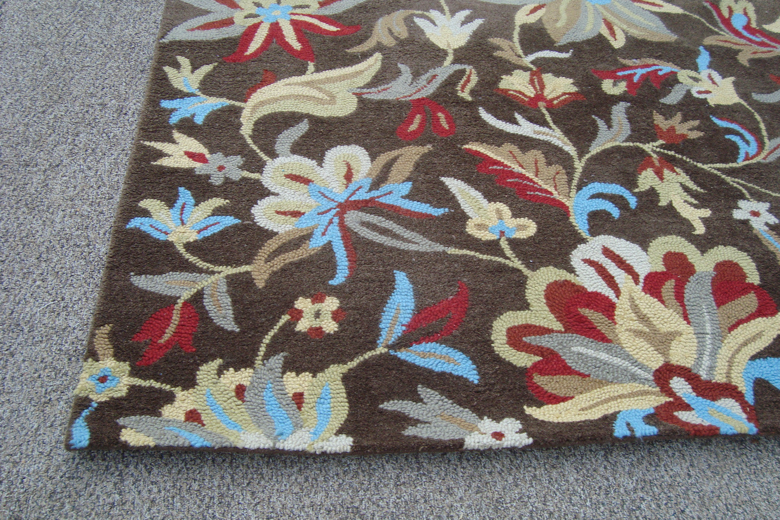 Rug 215 -  SAFAVIEH  JARDIN 100% Wool Carpet Rug  8' x 10' Size