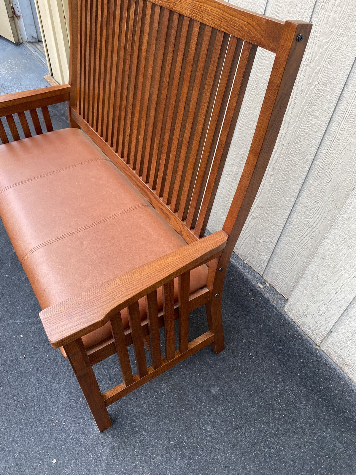 65660   Mission Oak Loveseat Settee Sofa Arts Crafts