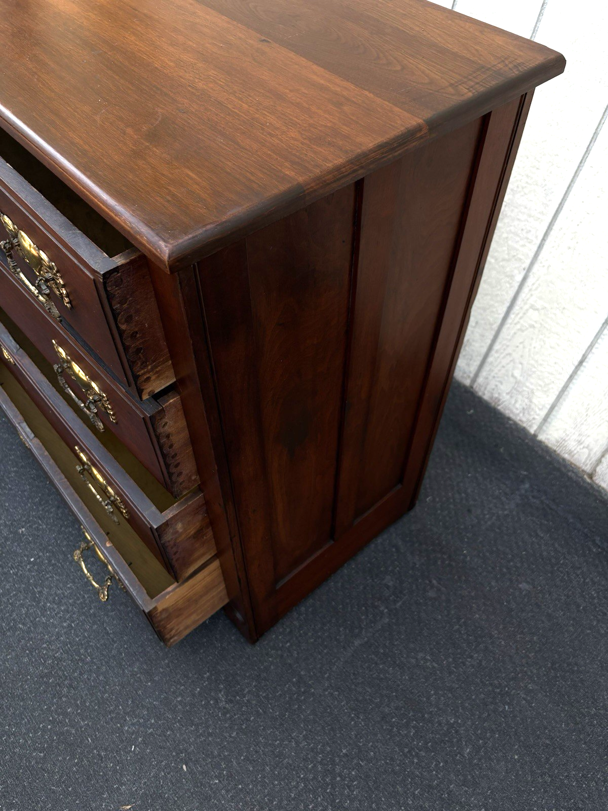 00001 Antique Victorian Mahogany  Dresser Chest