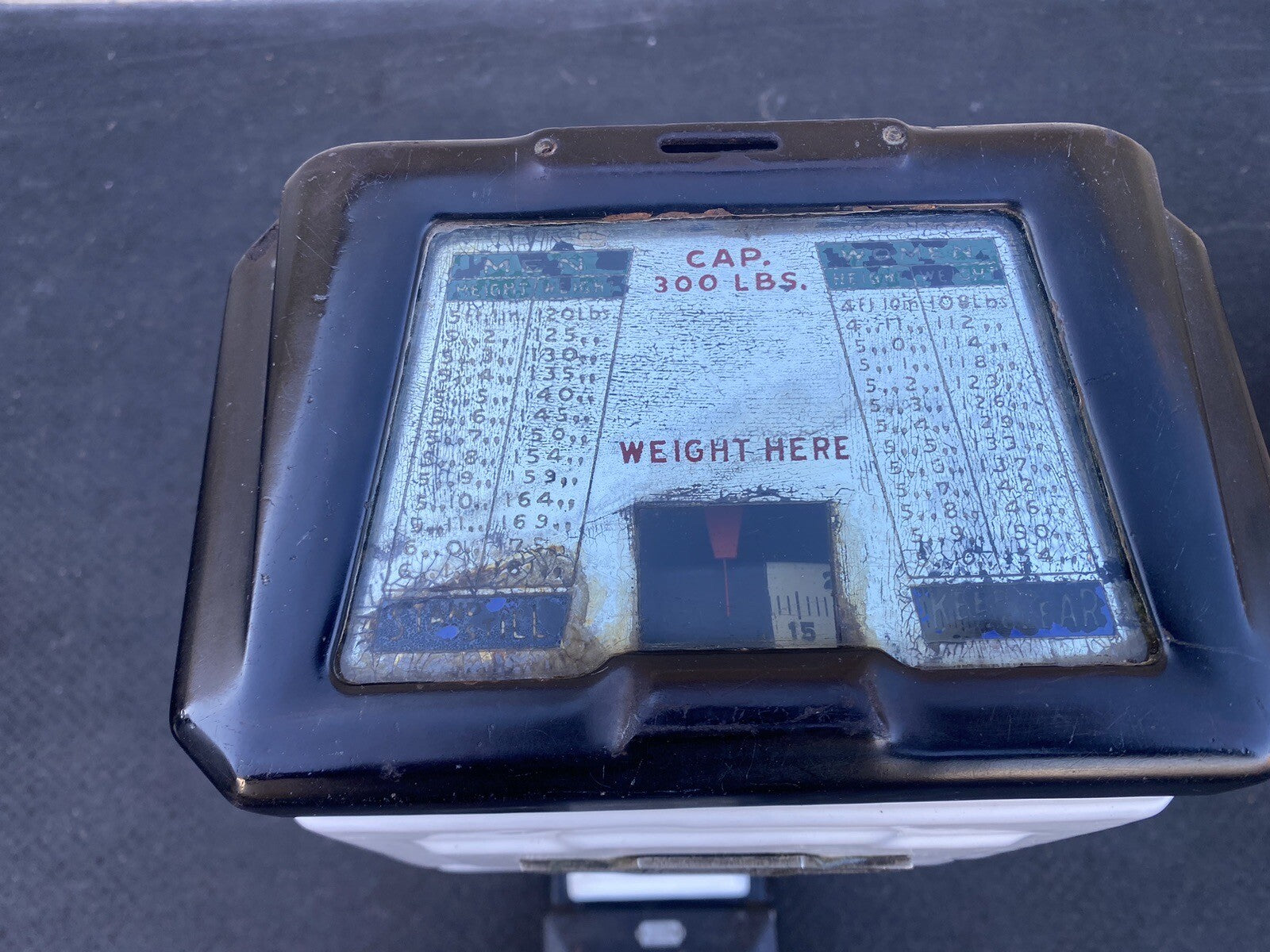 65067 Antique Floor Model COIN OPERATED  ROCKOLA MFG CO Scale