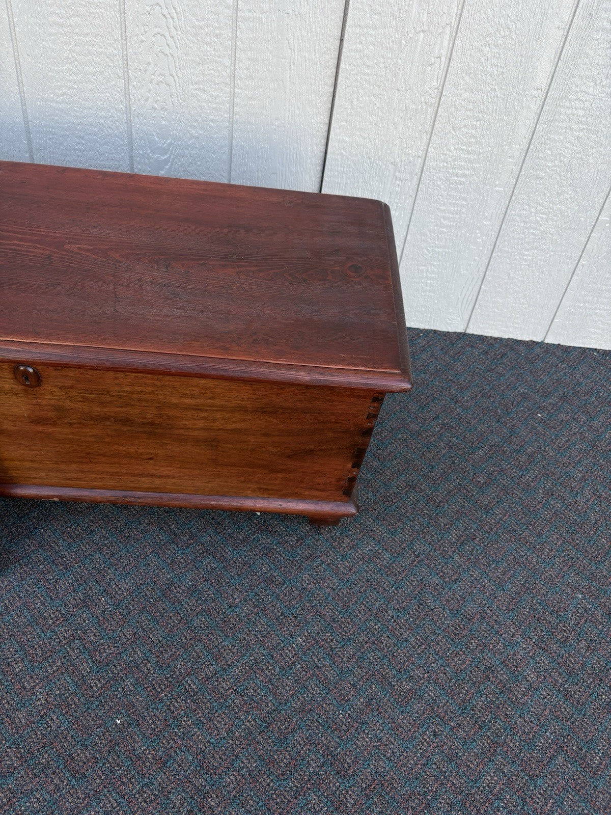 67016 Antique Primitive Storage Blanket Chest With Dovetailed Sides