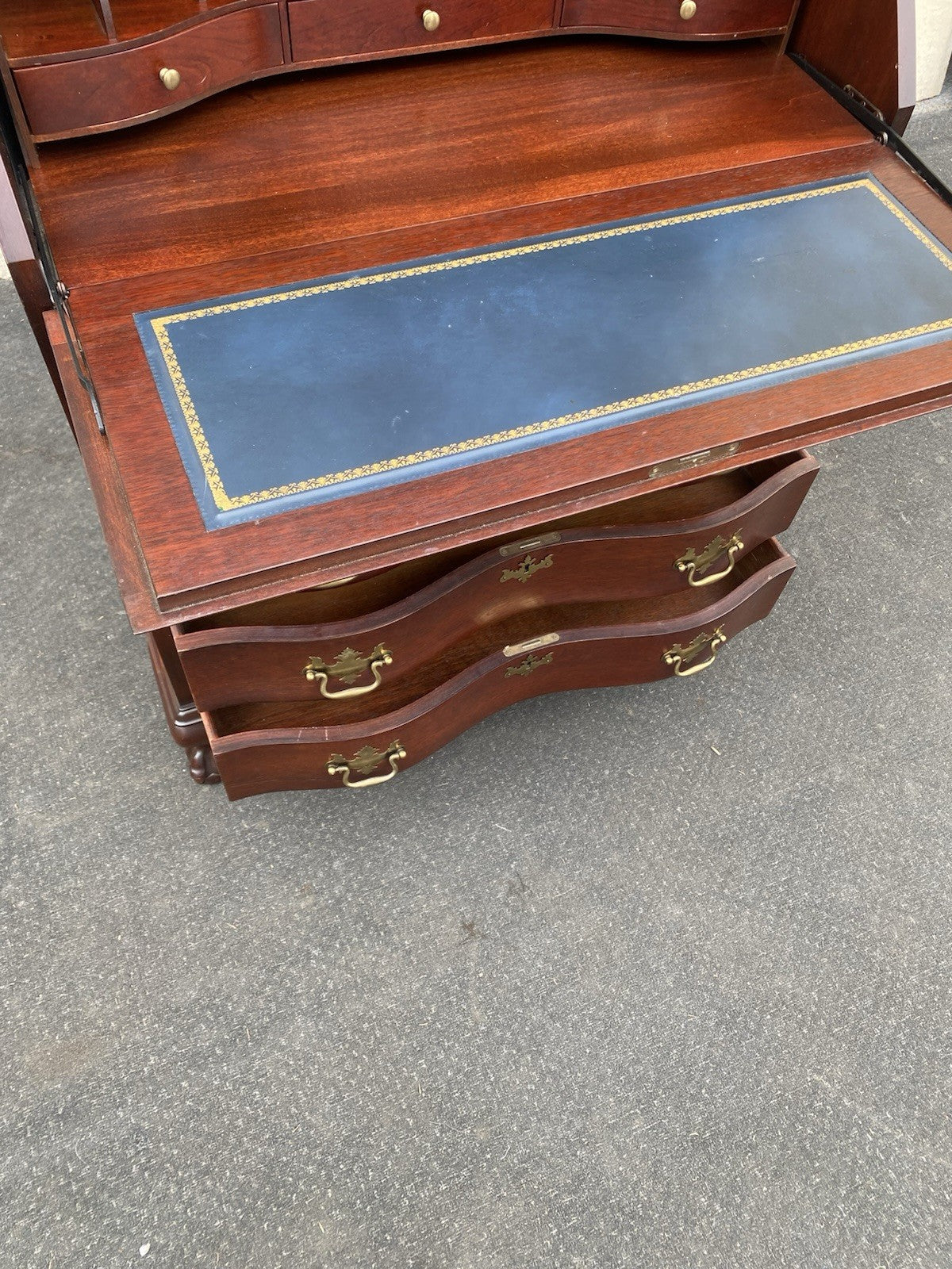 66491 JASPER Furniture Bubble Glass Secretary Desk w/ Bookcase Top