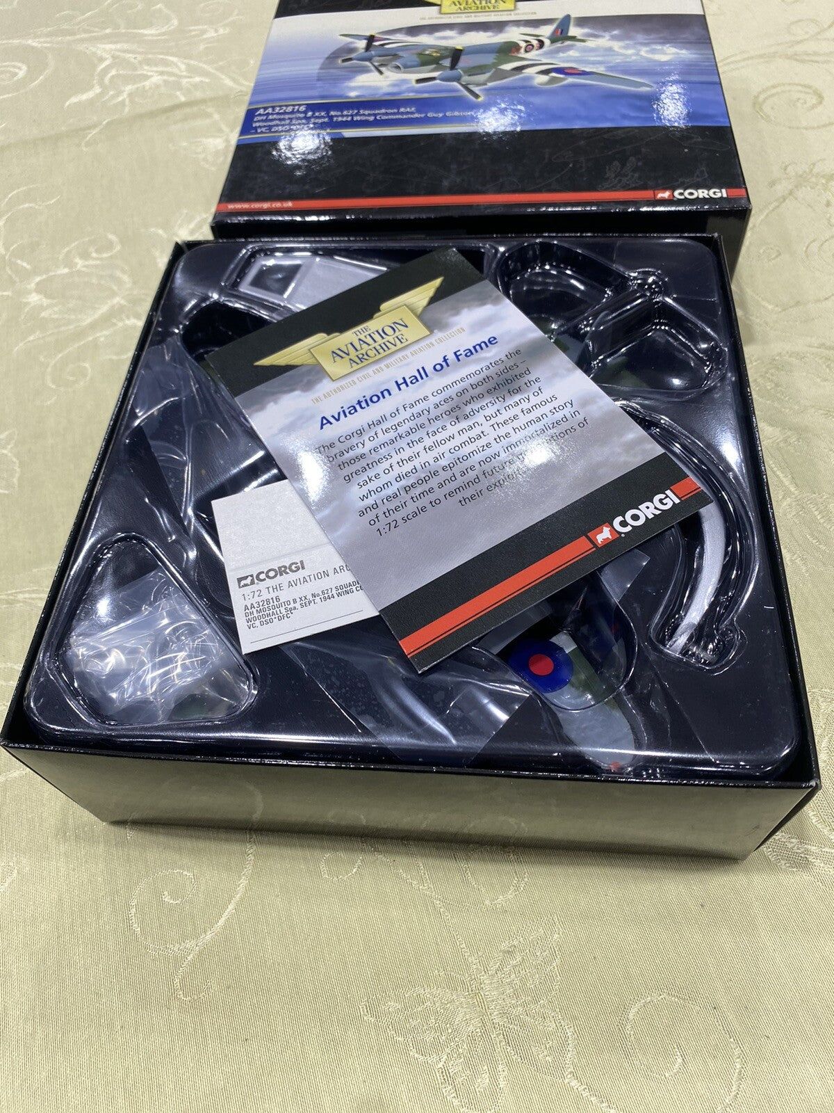 ES203 Corgi DH Mosquito B XX   No 627 Squadron RAF Woodhall Spa 1944  AA32816