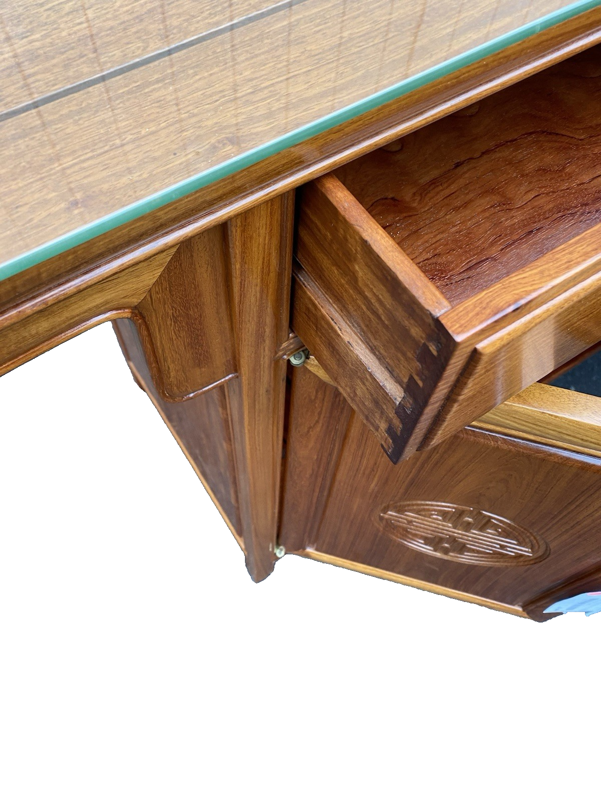 65443    Oriental Sideboard Server  Buffet Cabinet