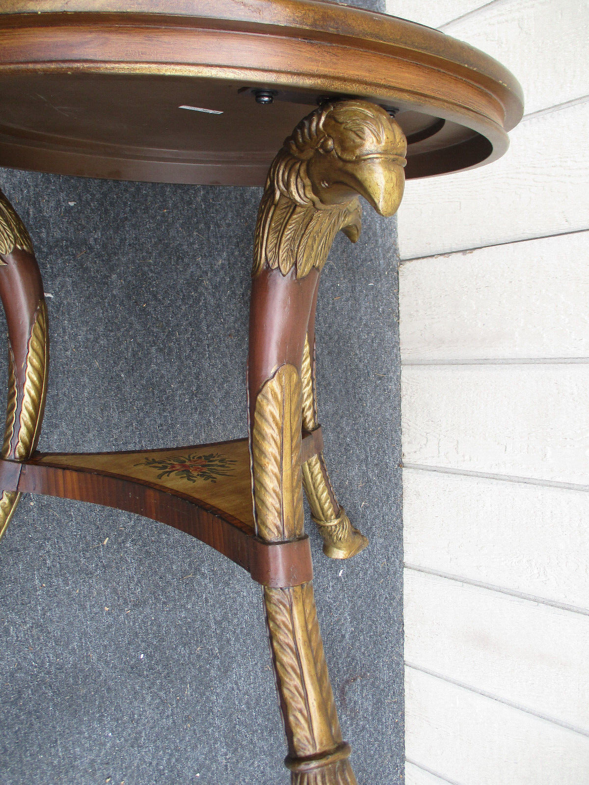 63402 Decorator Round Lamp Table Stand Nightstand Eagle Head