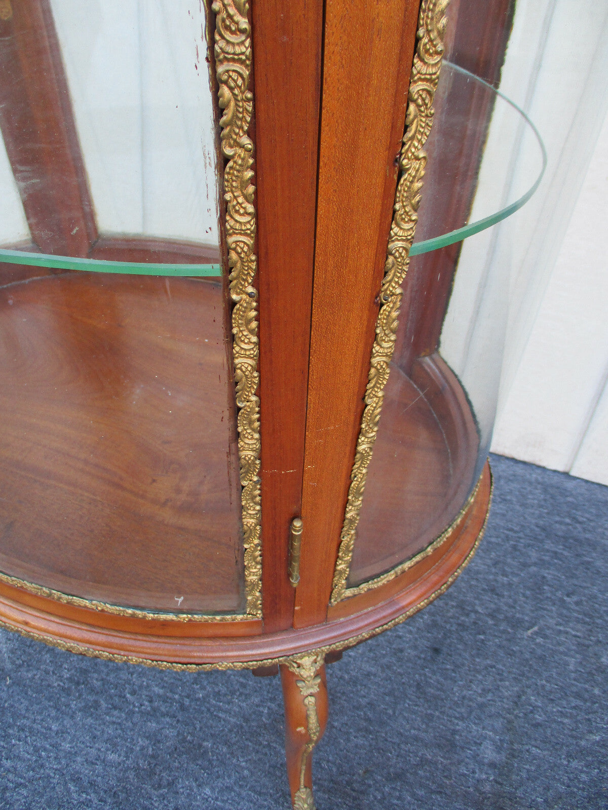62883 Antique Bow Glass Curio Cabinet Louis XV