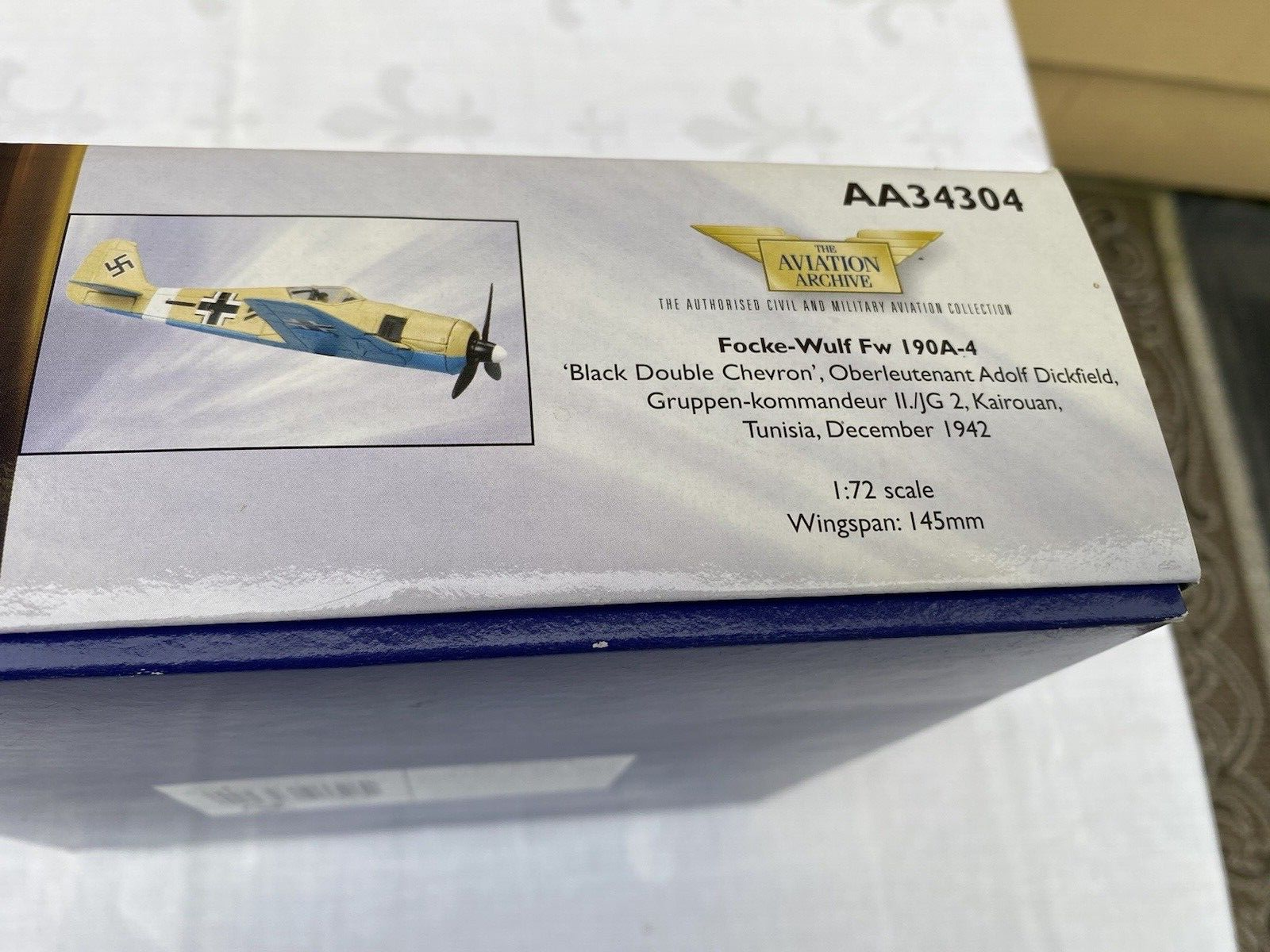 ES 22: CORGI DIECAST  Military Plane AA34304 WWII Luftwaffe over the Desert 1:72