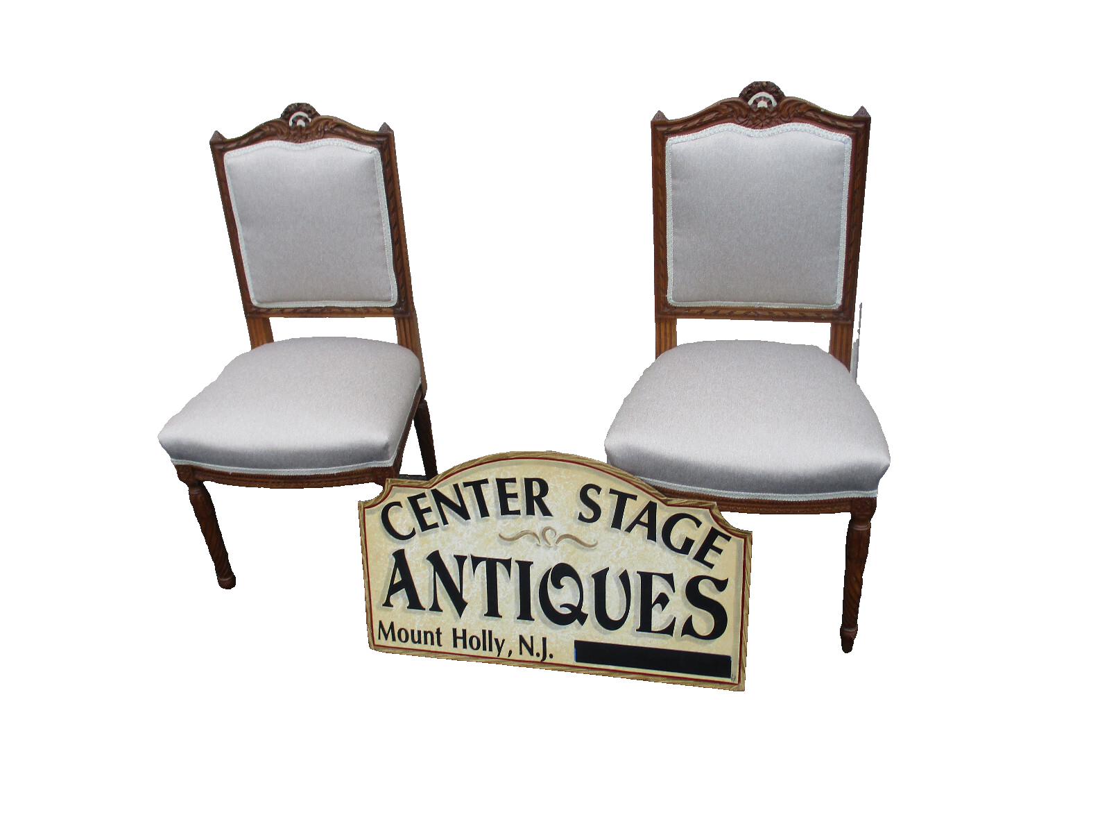 64124  Pair Hand Carved Decorator Side Chairs Chair s