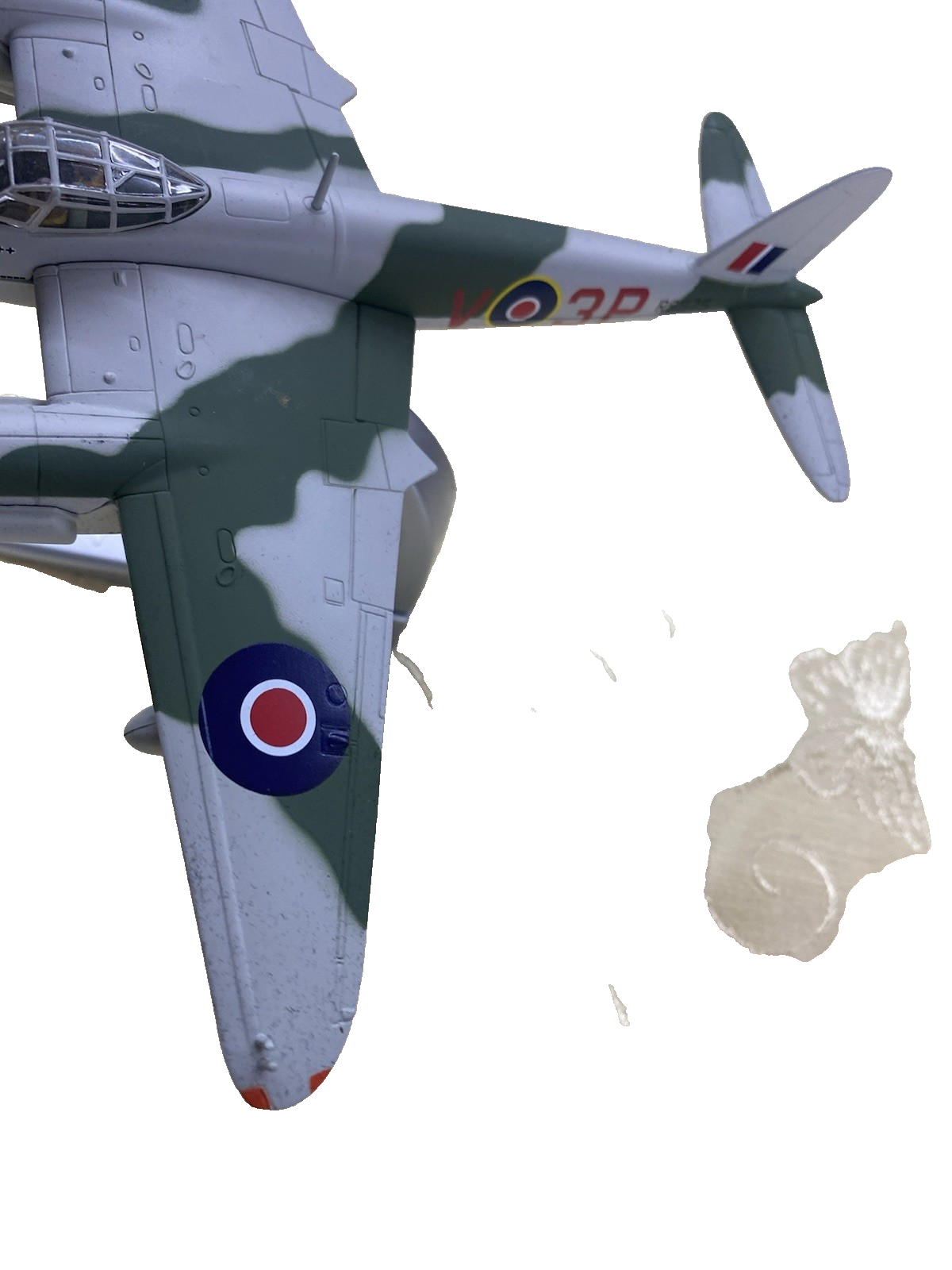 ES 213:   Diecast  Corgi AA32815 DH Mosquito FBVI 1945 Limited edition 795 /1500