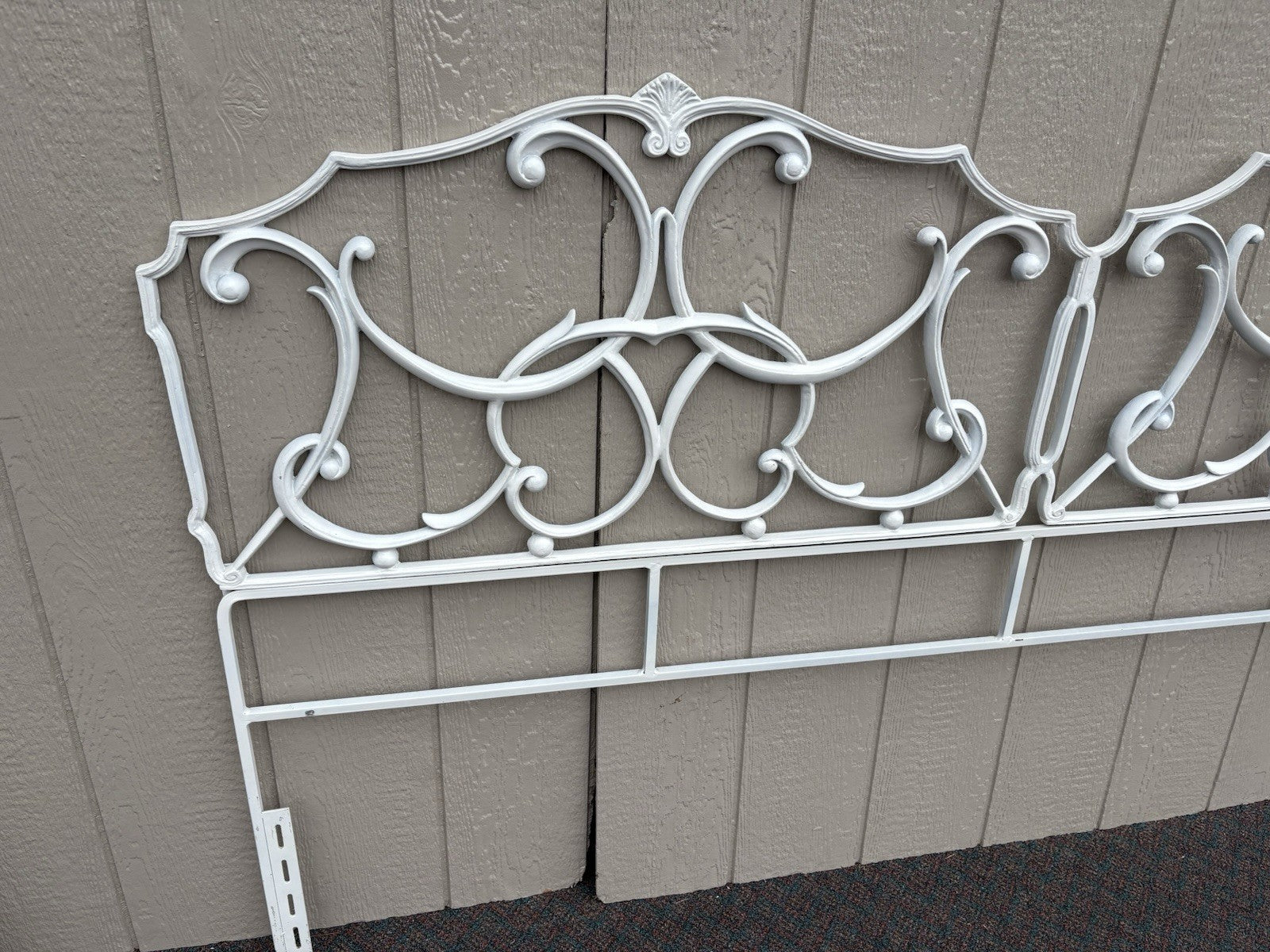 67185 KING Size Metal Decorator Headboard Bed