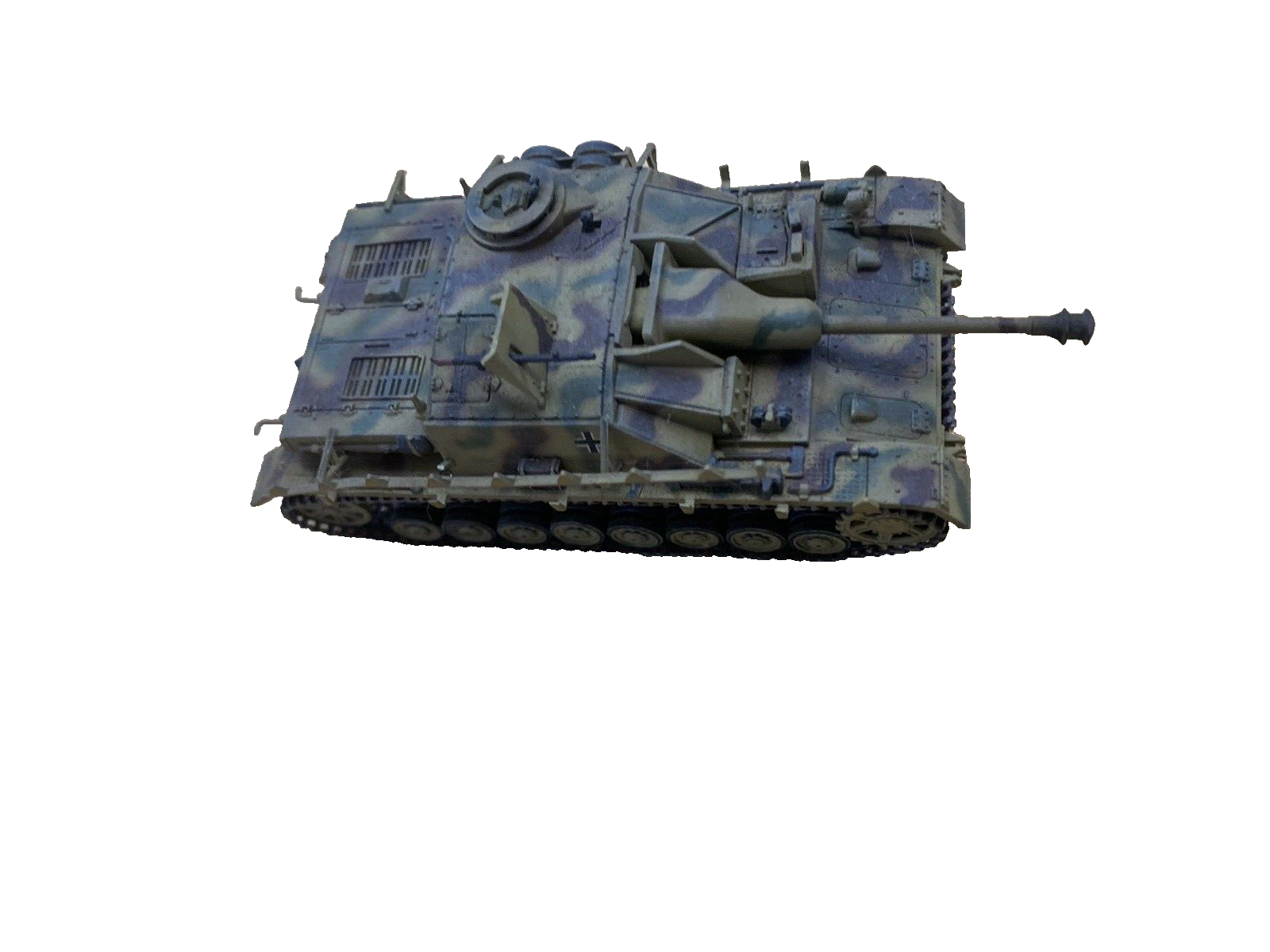 ES 54: Grouping of 7 Military Vehicles  Tanks    3 3/4" to 4" long