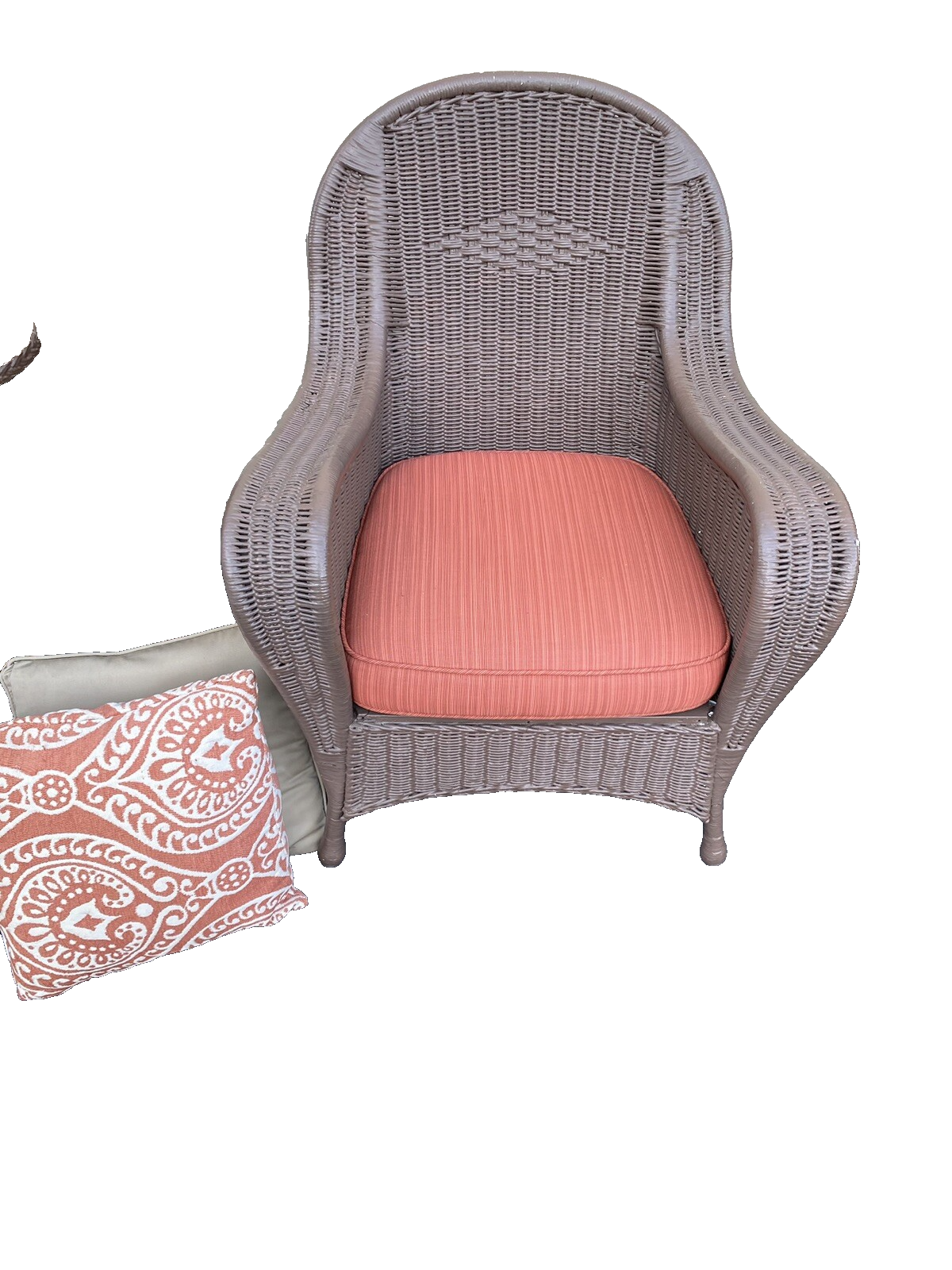 66020   Antique Victorian Wicker  Sofa Couch Armchair Chair with 2 lamps