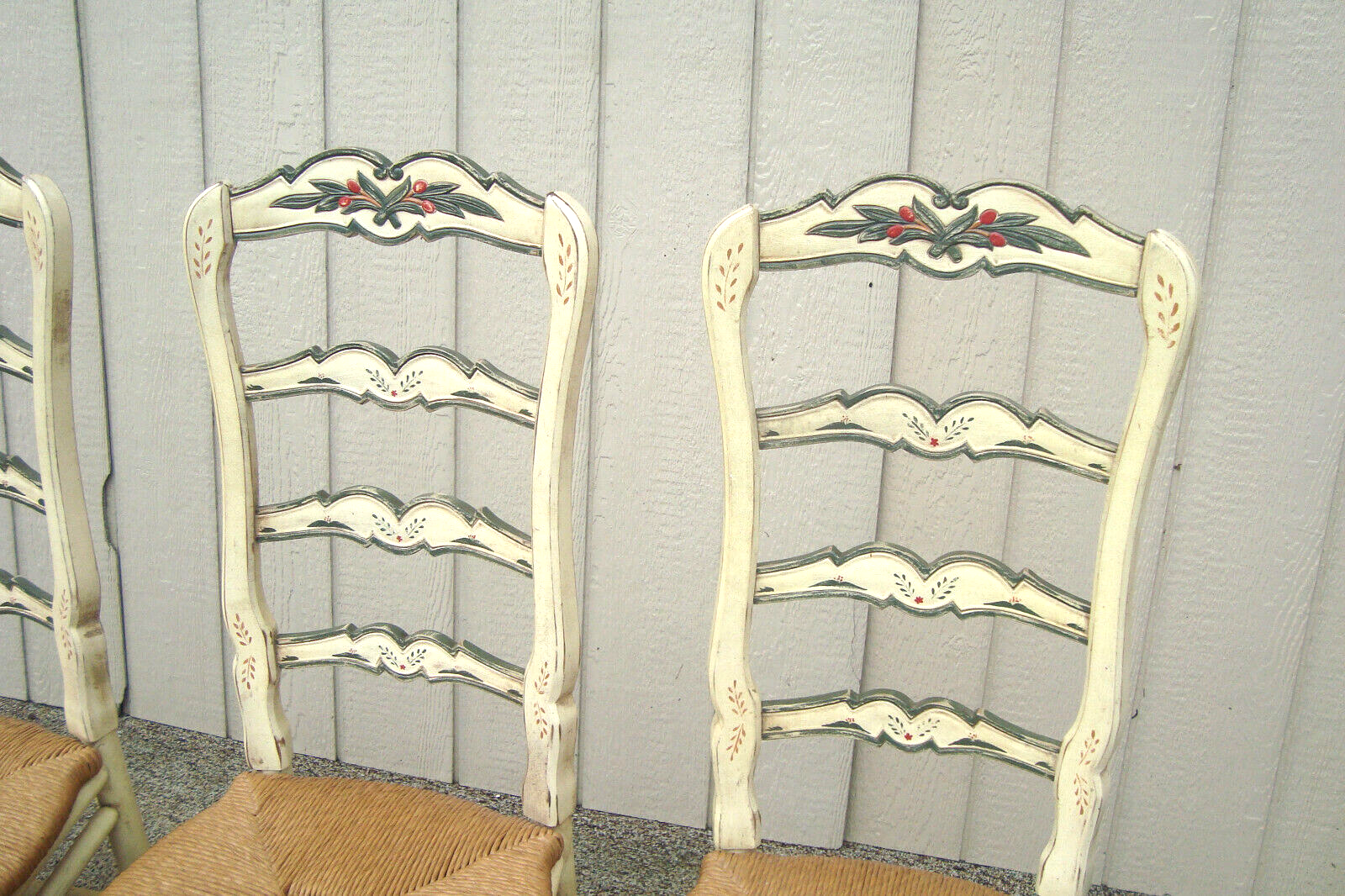 61073   Set 4 Rustic Primitive Decorator  Dining Room Chairs 