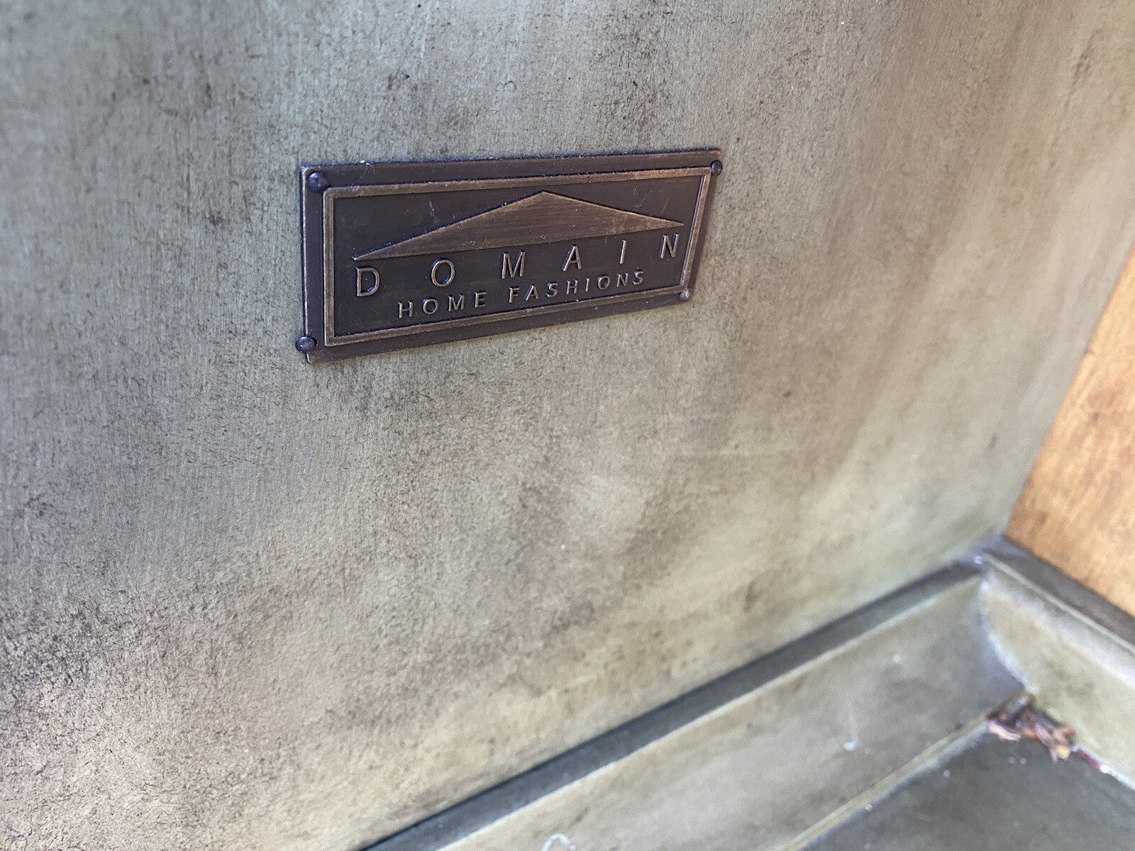 64759 DOMAIN Decorator Figural China Cabinet Curio Breakfront