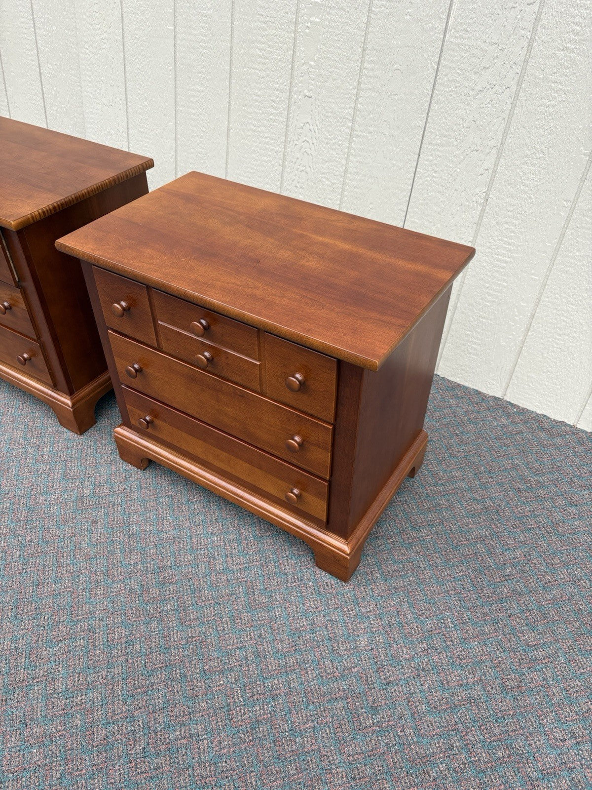 67190 Pair Stanley Furniture Cherry Nightstand End Table s