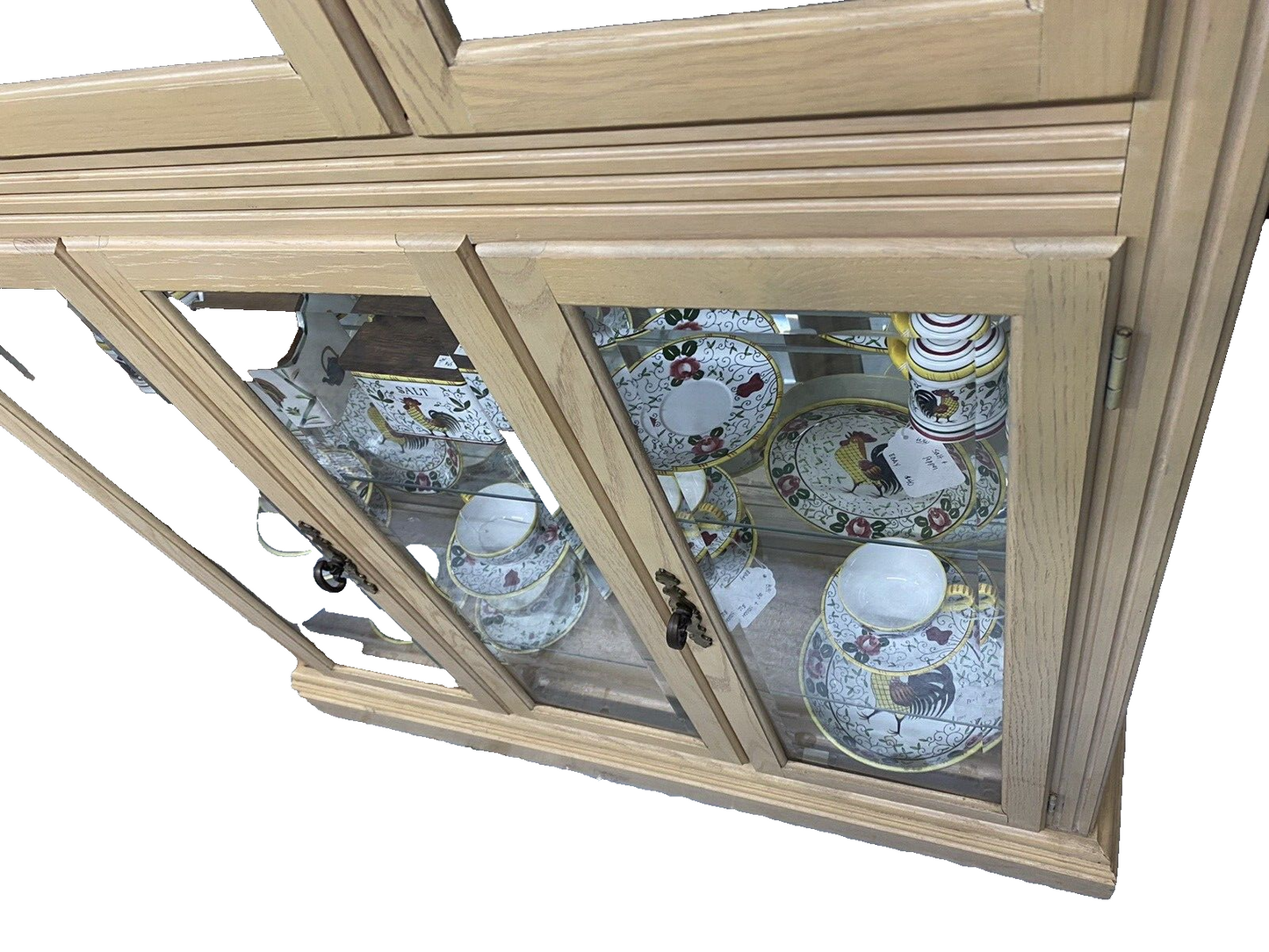 57044 PULASKI CURIO CHINA CABINET FACTORY Finish