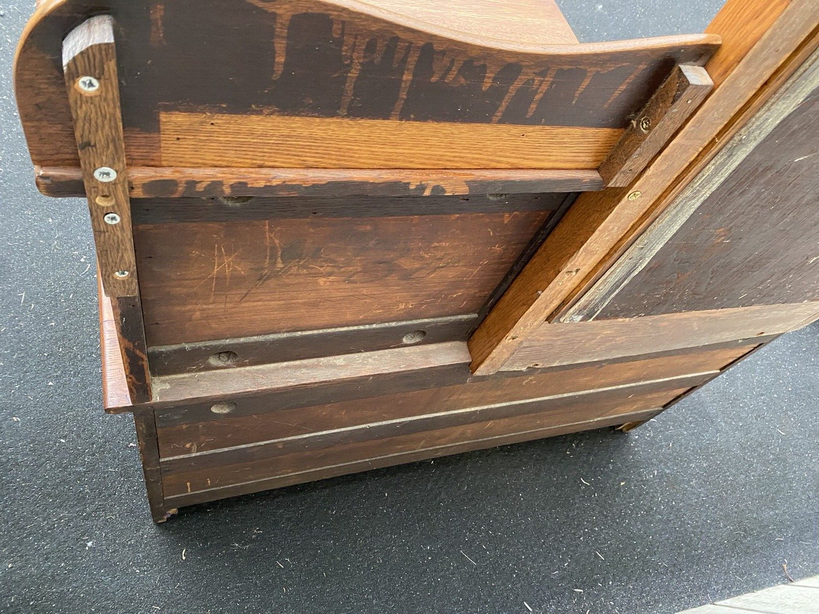 65144 Antique Victorian Oak Dresser Chest with Mirror