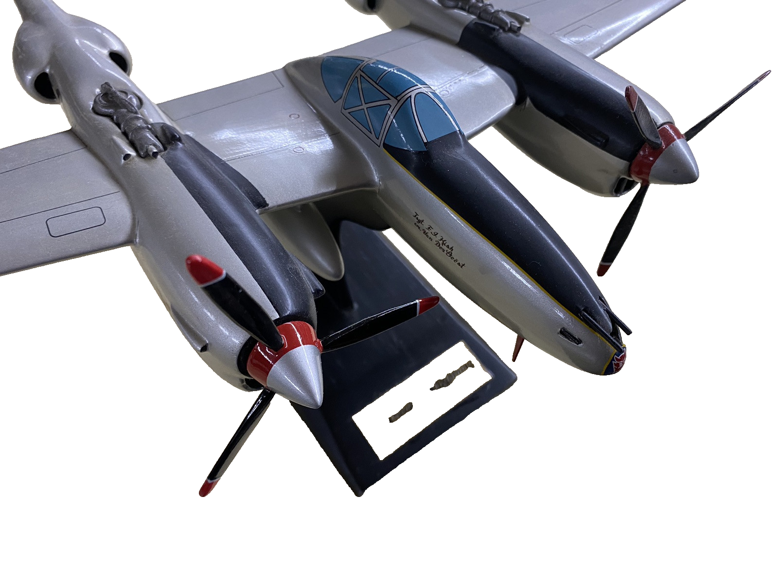 ES   220:          DANBURY MINT    LOCKHEED P-38 LIGHTNING  AIRPLANE Plane
