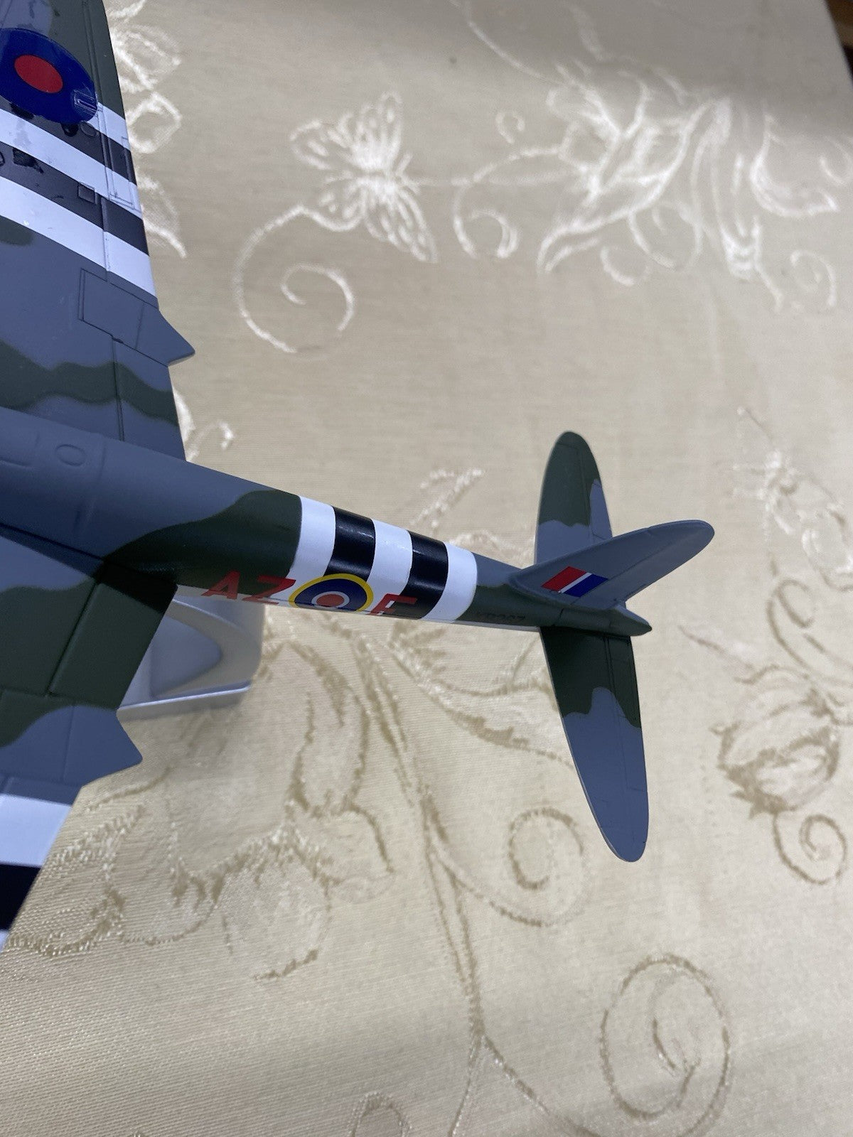 ES  211:  Corgi Aviation Archive AA32816 DH Mosquito BXX No 627 Squadron RAF