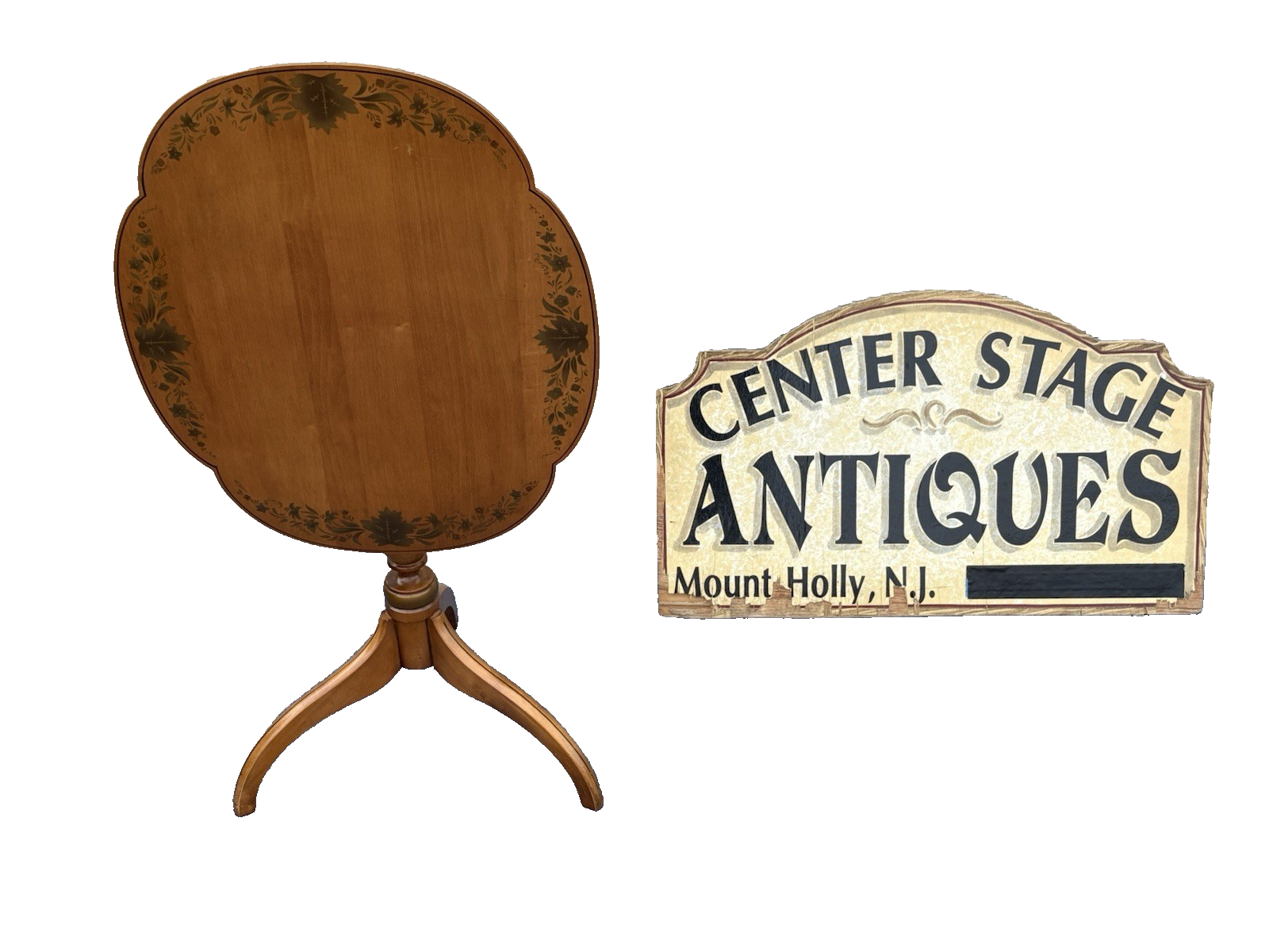 64962 HITCHCOCK Tilt Top Maple Table