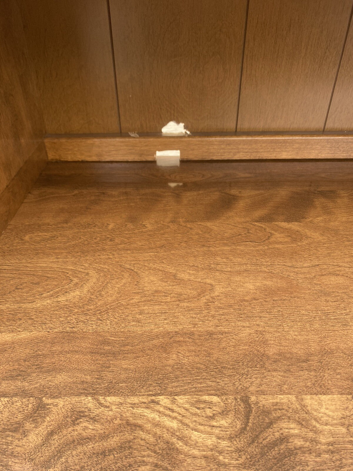 65542 Ethan Allen Cabinet with Bookcase top