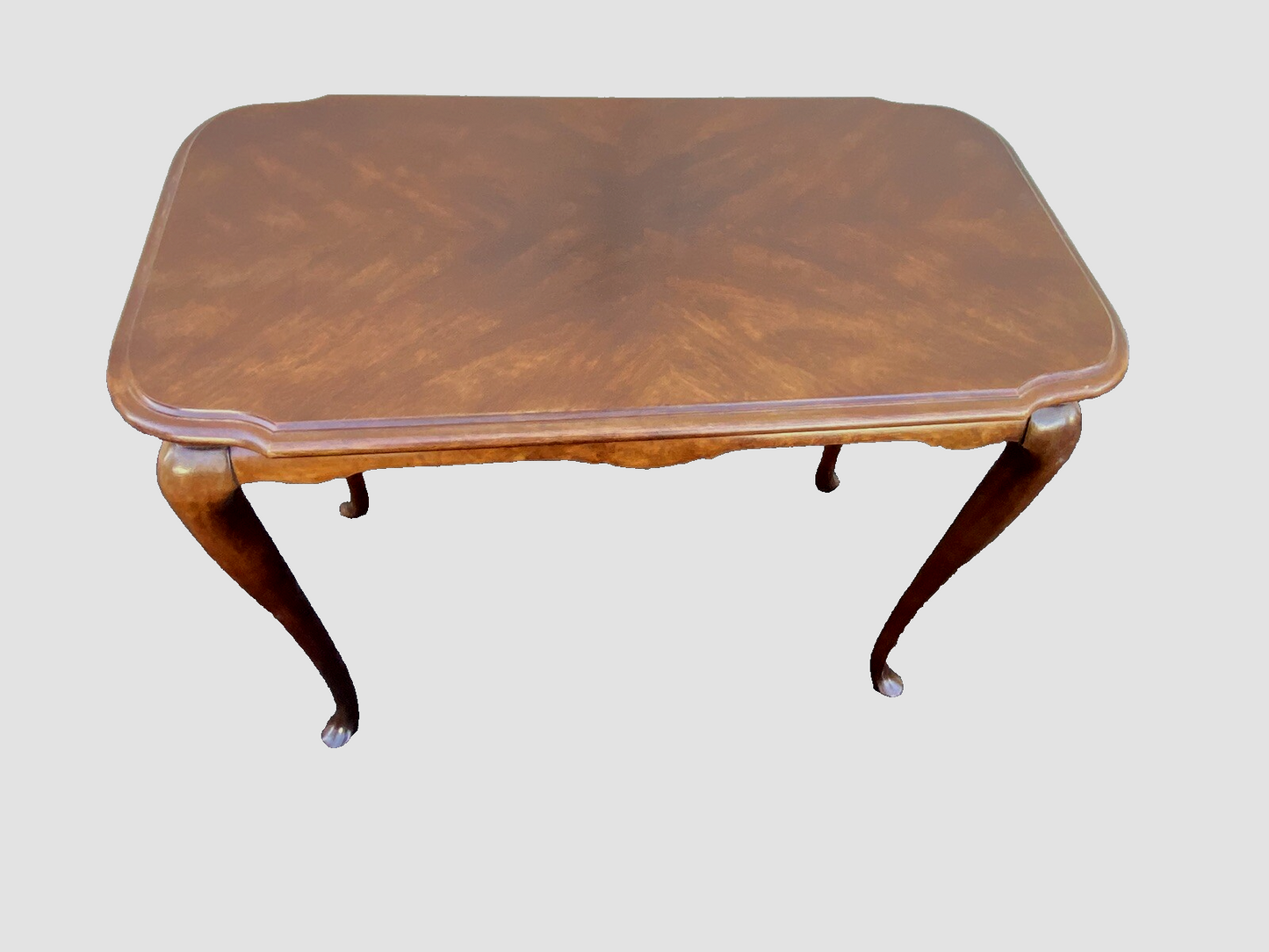 65641 Mahogany Tea Table w/ Pull-outs