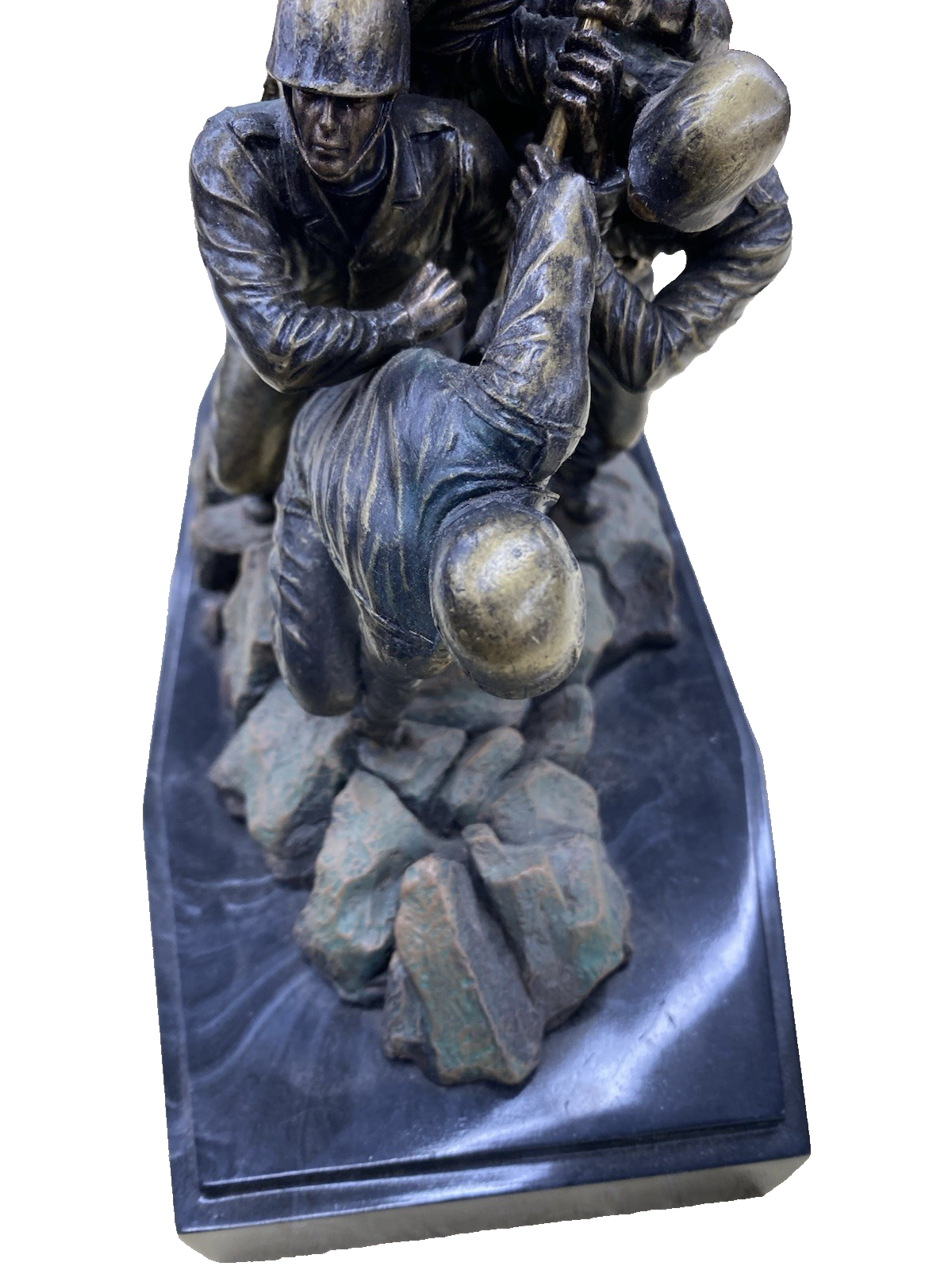 ES 420: Uncommon Valor Was A Common Virtue Statue 2007 Bradford Exchange