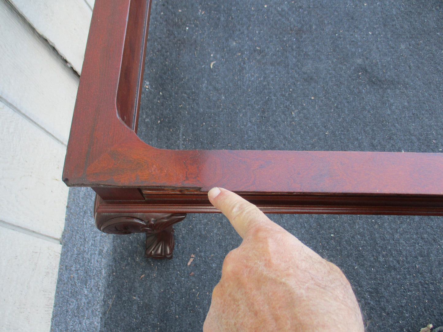 63903 Solid Mahogany Chippendale Glass Top Coffee Table Stand