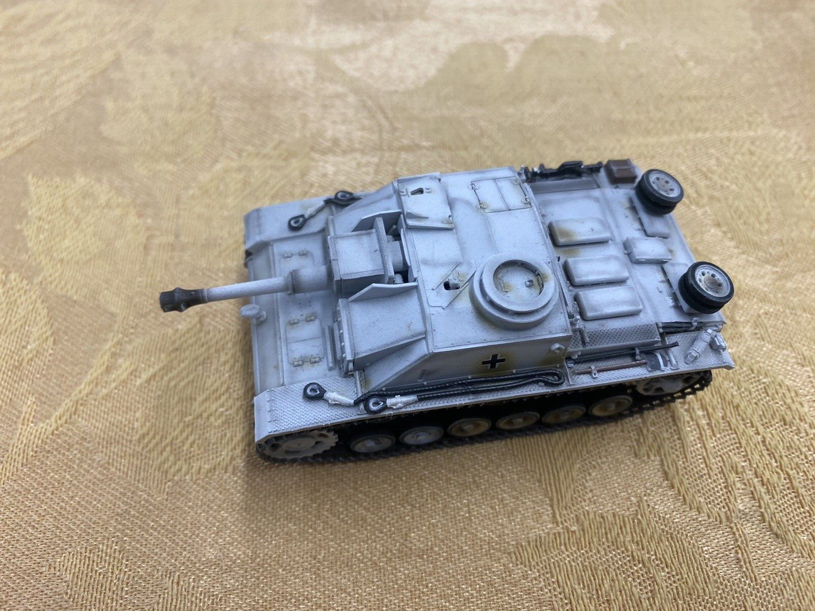 ES 54: Grouping of 7 Military Vehicles  Tanks    3 3/4" to 4" long