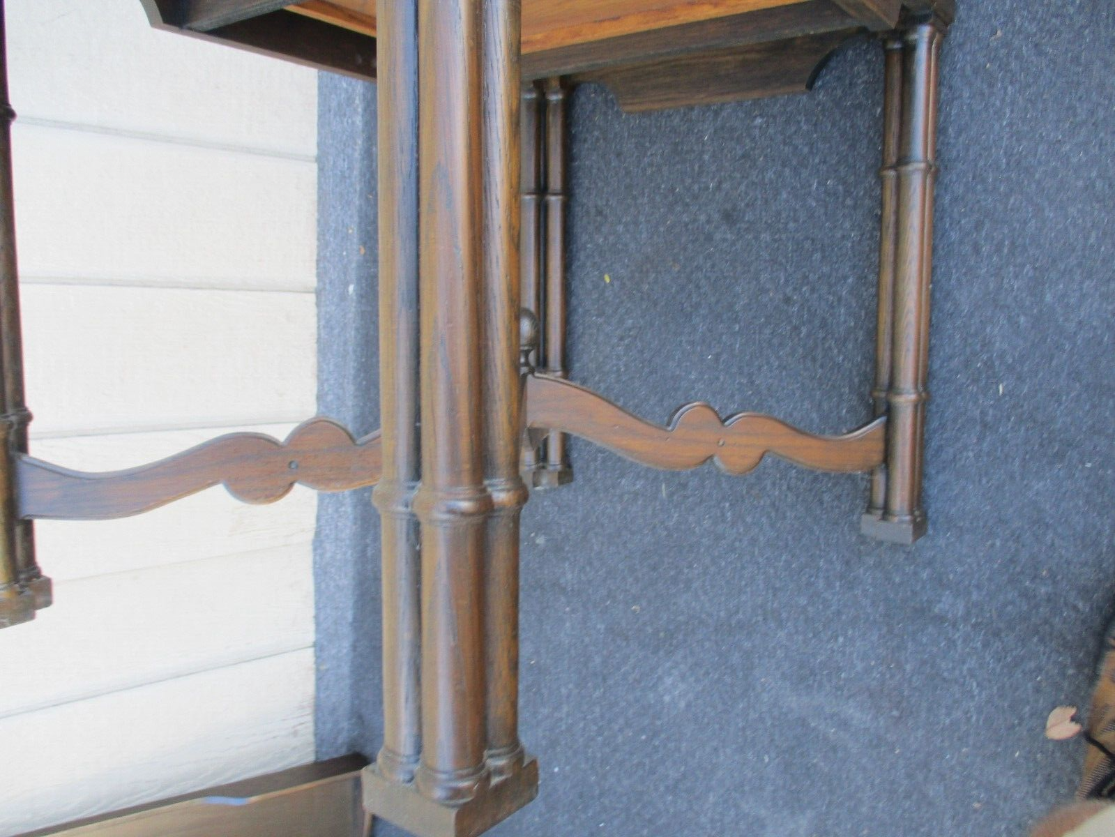 63837 Oak Tray Top Coffee Table Stand 