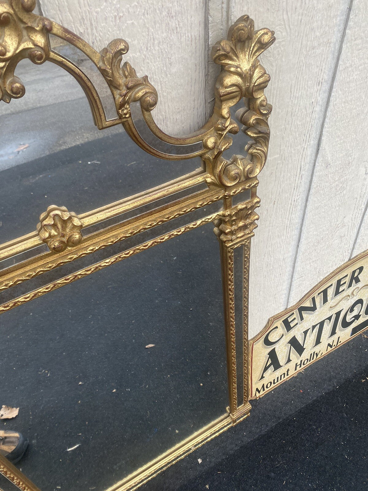 65223  FRIEDMAN BROTHERS Decorator Mirror