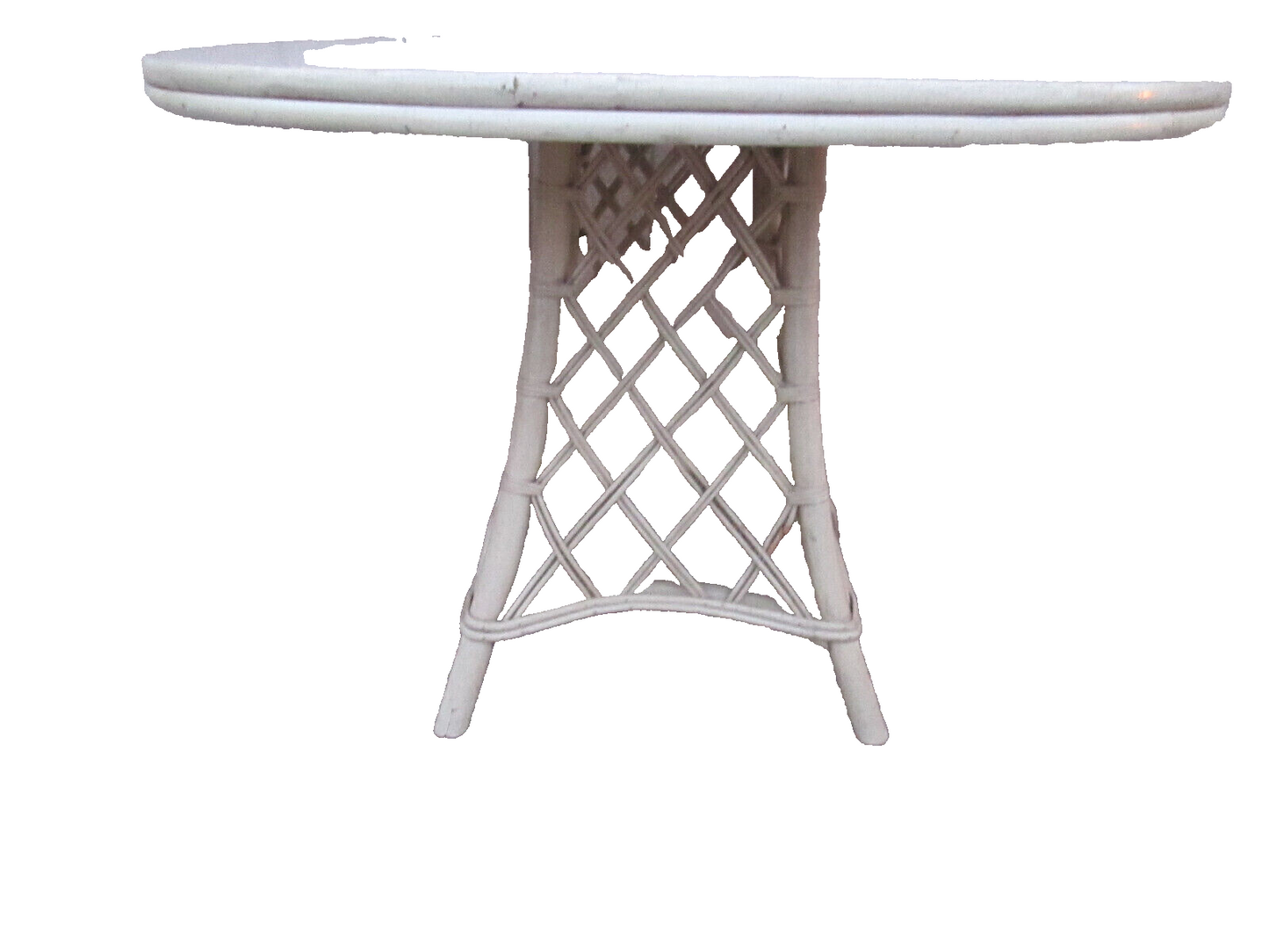 55219   Wicker Rattan Dining Kitchen Foyer Garden Table    42" Round Top