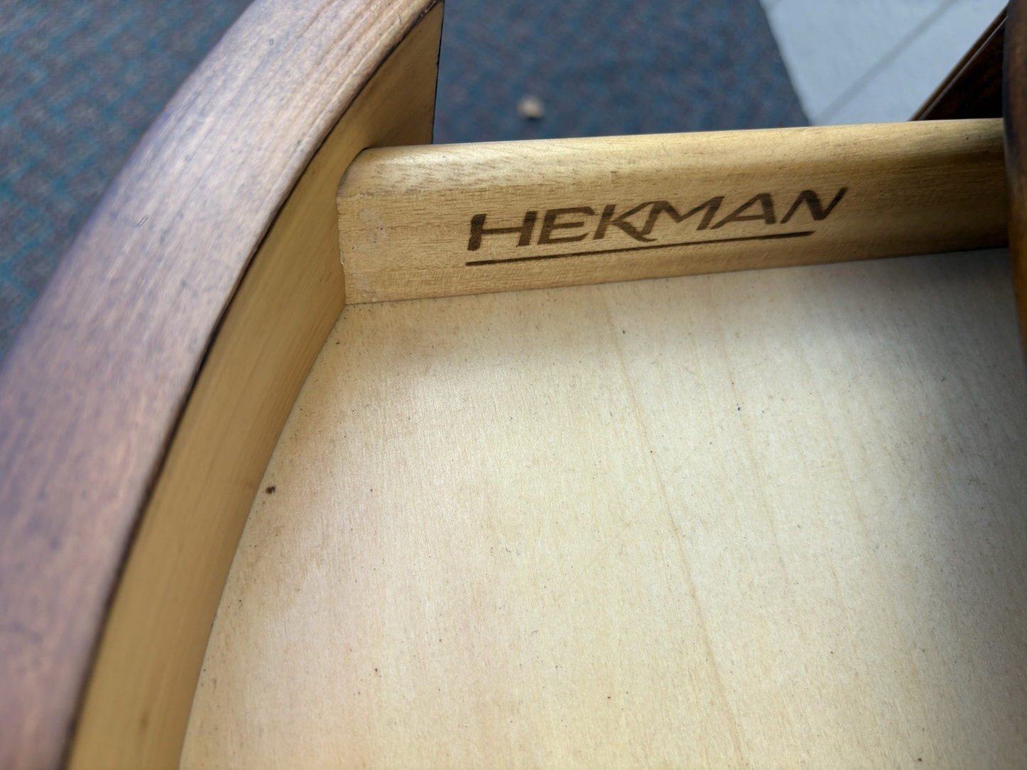 66963 Oval HEKMAN Furniture Lamp Table Stand w/ Drawer