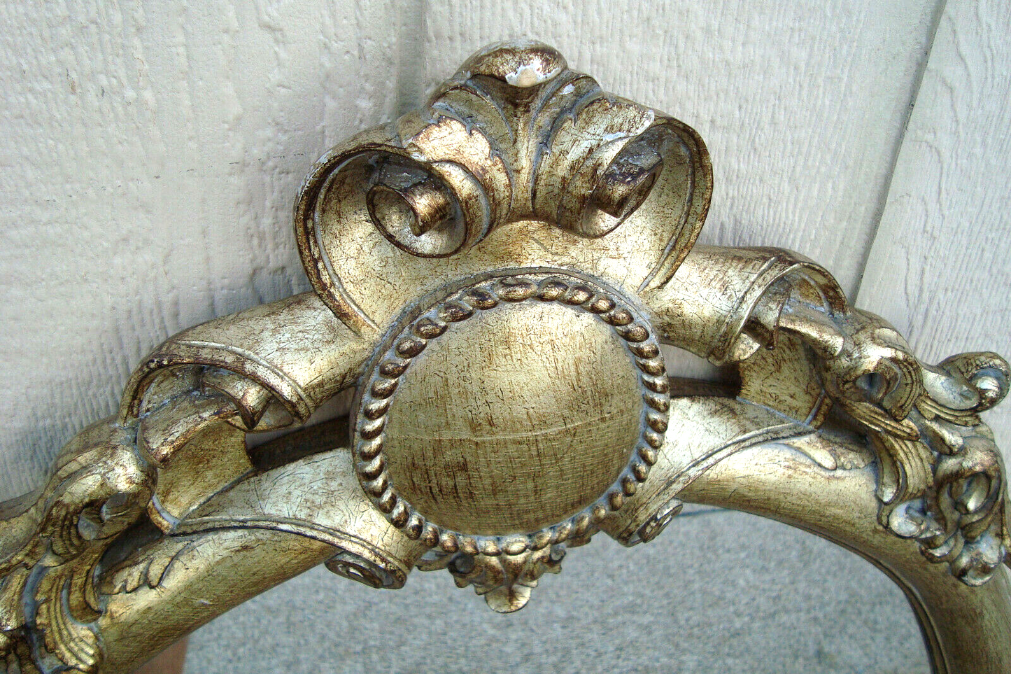 59284 Oval  Decorator Mirror in Fancy Picture Frame