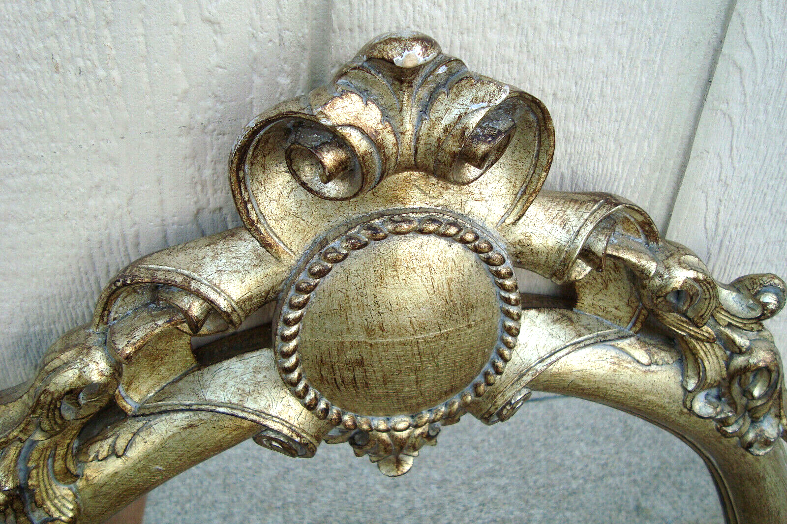 59284 Oval  Decorator Mirror in Fancy Picture Frame