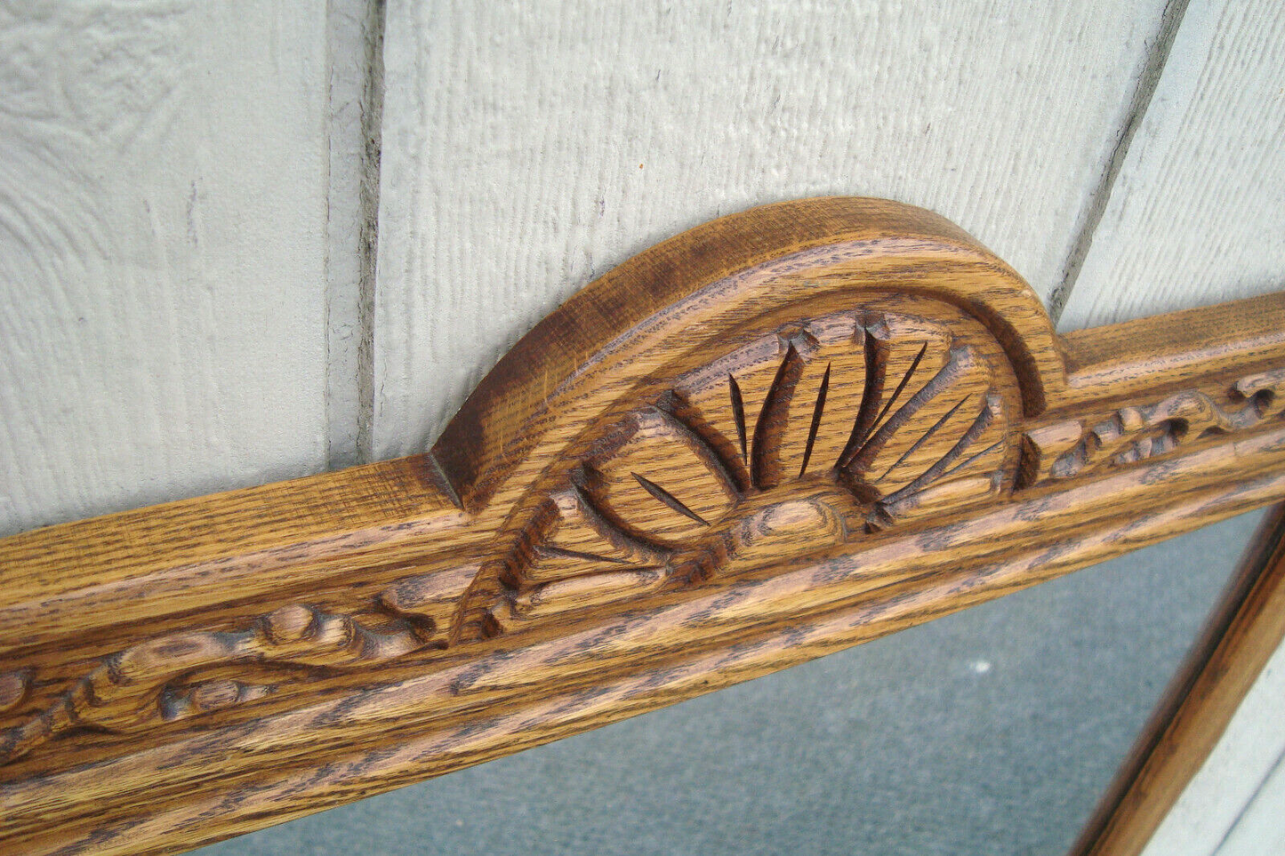 61764 Vintage Solid Oak Carved Mirror 25 x 36