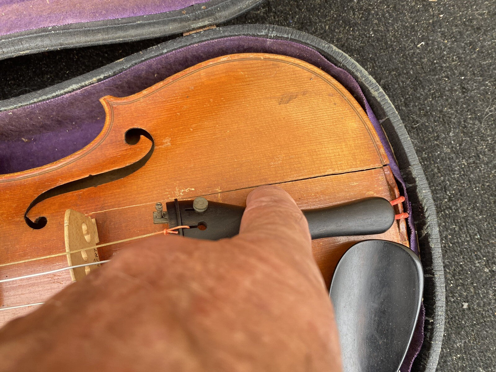 66030   Old Violin with Original Case