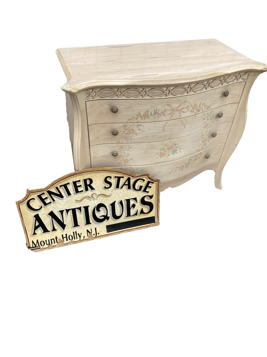 66626 Lexington LYNN HOLLYN AT HOME Dresser Chest