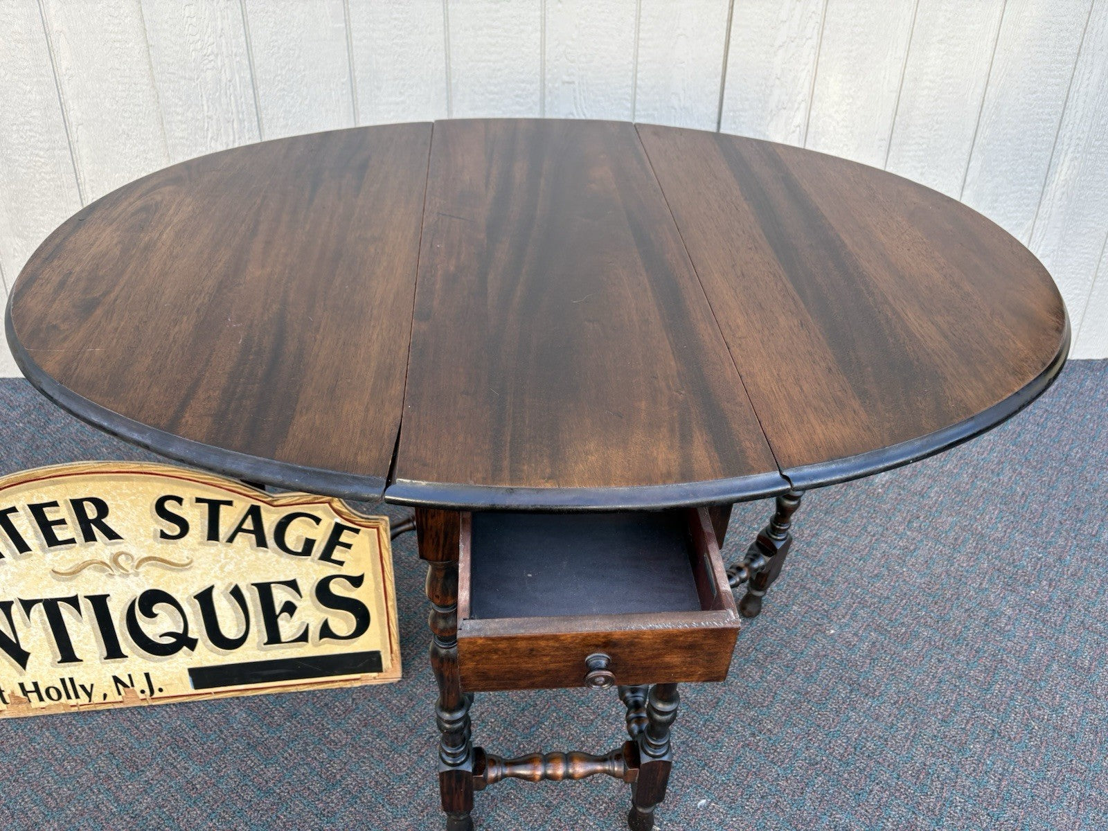 67116 Antique Mahogany Dropleaf Dining Kitchen Table