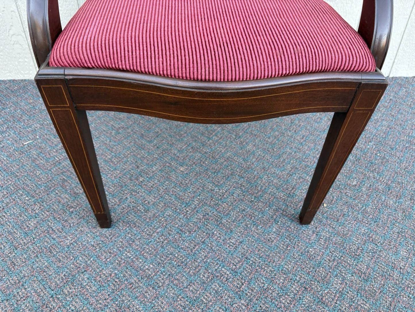 67162 Super Quality Set of 8 Mahogany Shield Back Dining Chairs