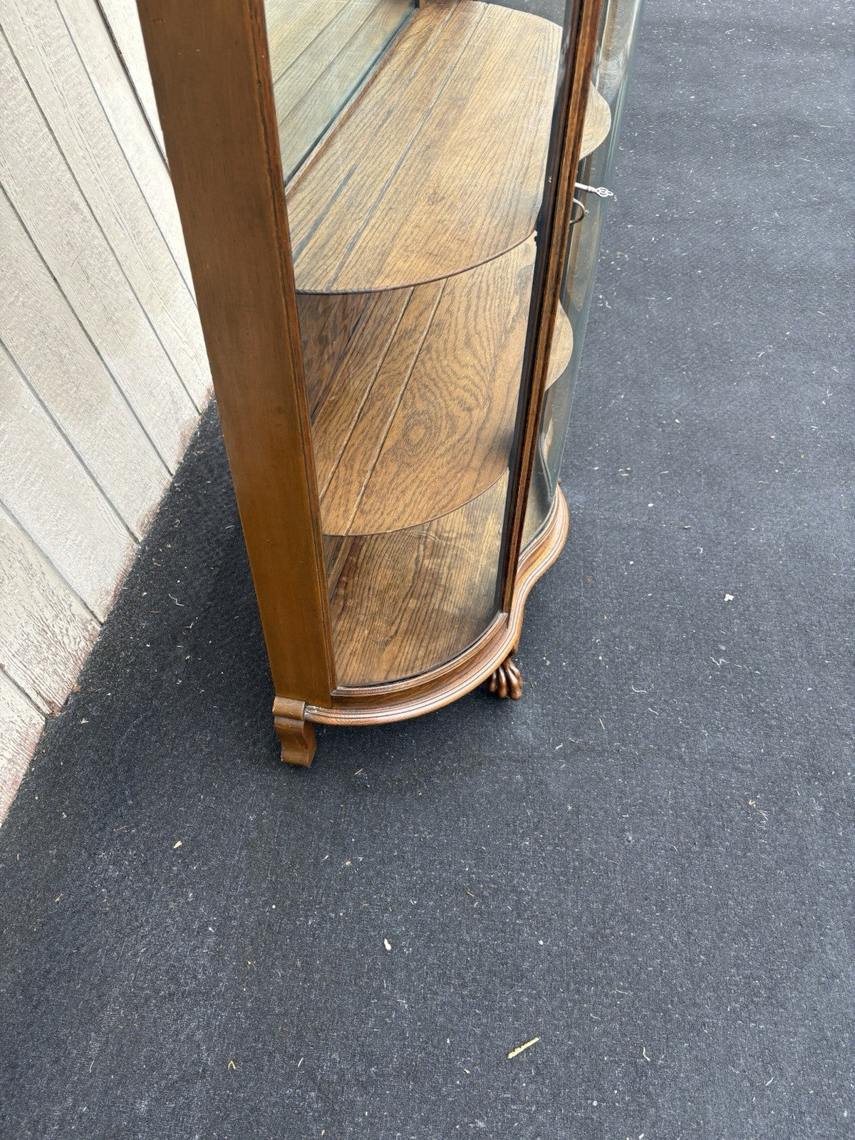 66717 Antique Victorian Oak Bow Glass Curio Cabinet + Serpentine Glass Door